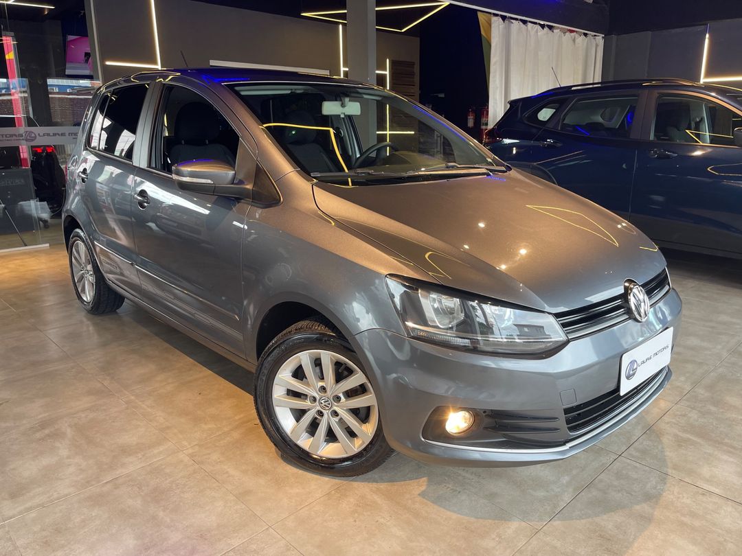VolksWagen Fox Connect 1.6 Flex 8V 5p