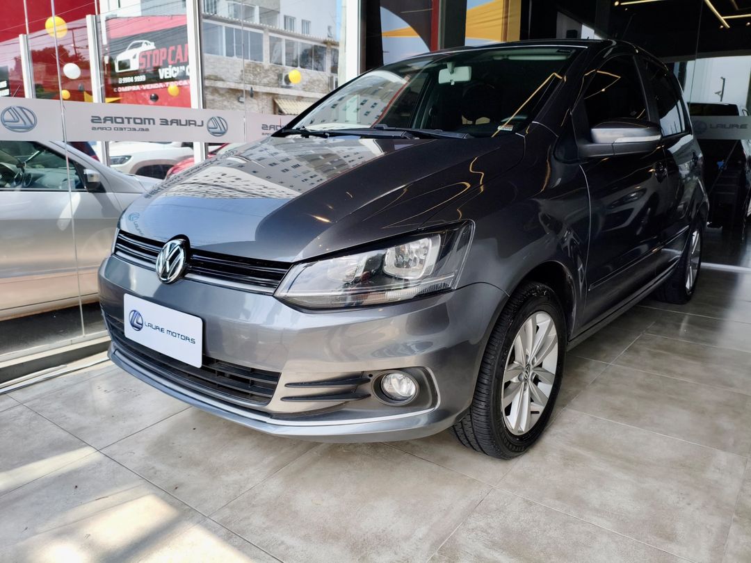 VolksWagen Fox Connect 1.6 Flex 8V 5p