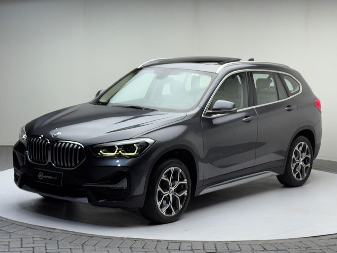 BMW X1 SDRIVE 20i X-Line 2.0 TB Active Flex