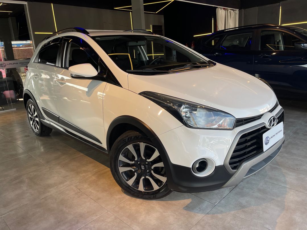 Hyundai HB20X Style 1.6 Flex 16v Mec.