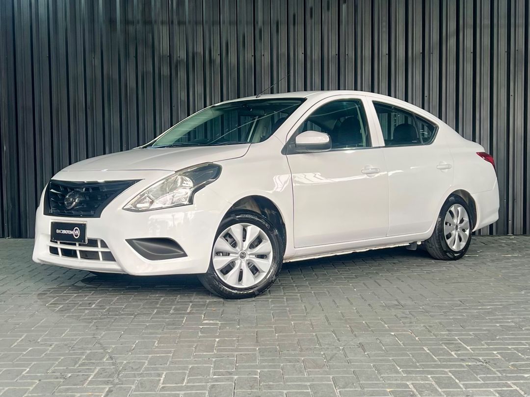 Nissan VERSA 1.0 12V FlexStart 4p Mec.