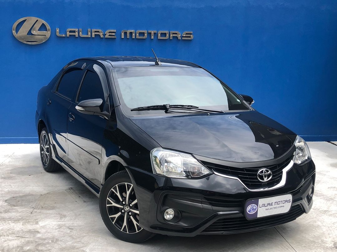 Toyota ETIOS PLATINUM Sed. 1.5 Flex 16V 4p Aut.