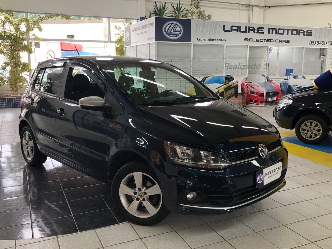 VolksWagen Fox Rock in Rio 1.6 Mi Total Flex 8V 5p