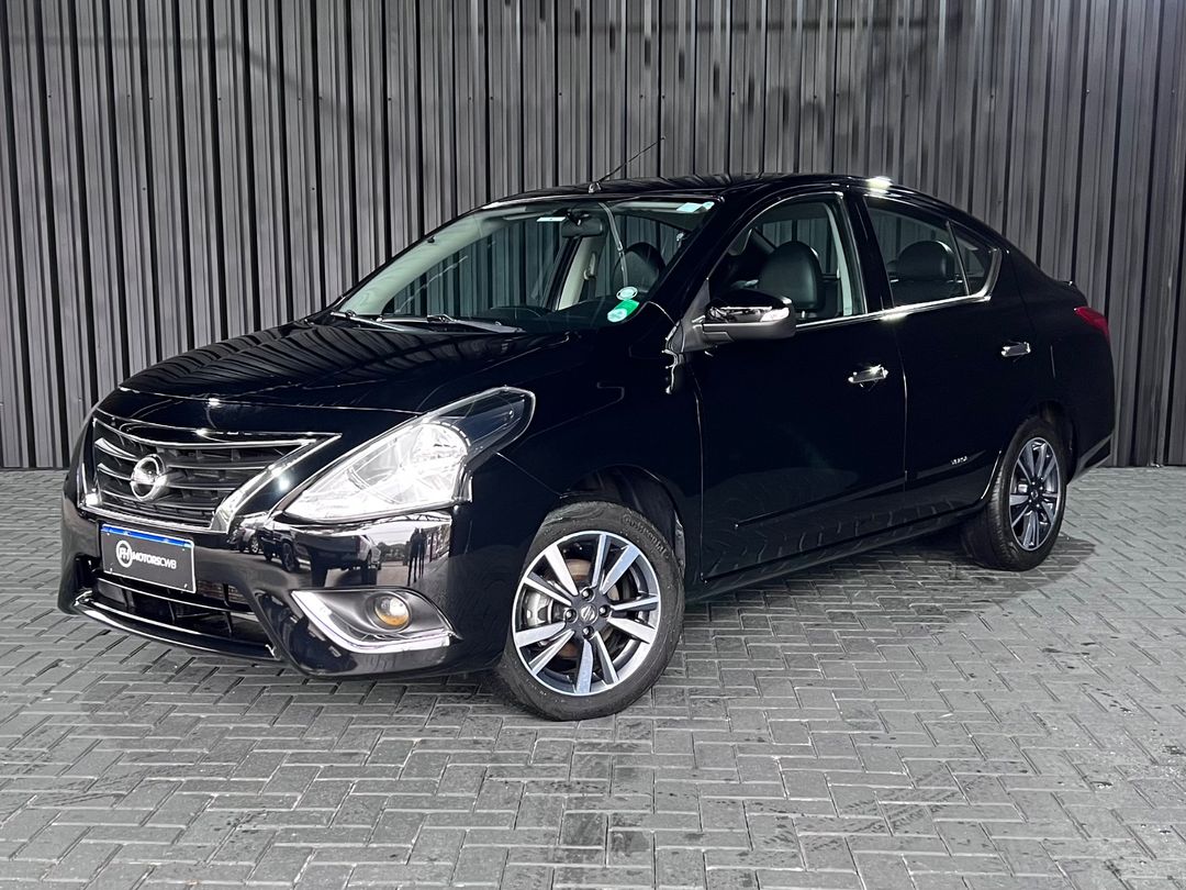 Nissan VERSA UNIQUE 1.6 16V FlexStart 4p Aut.