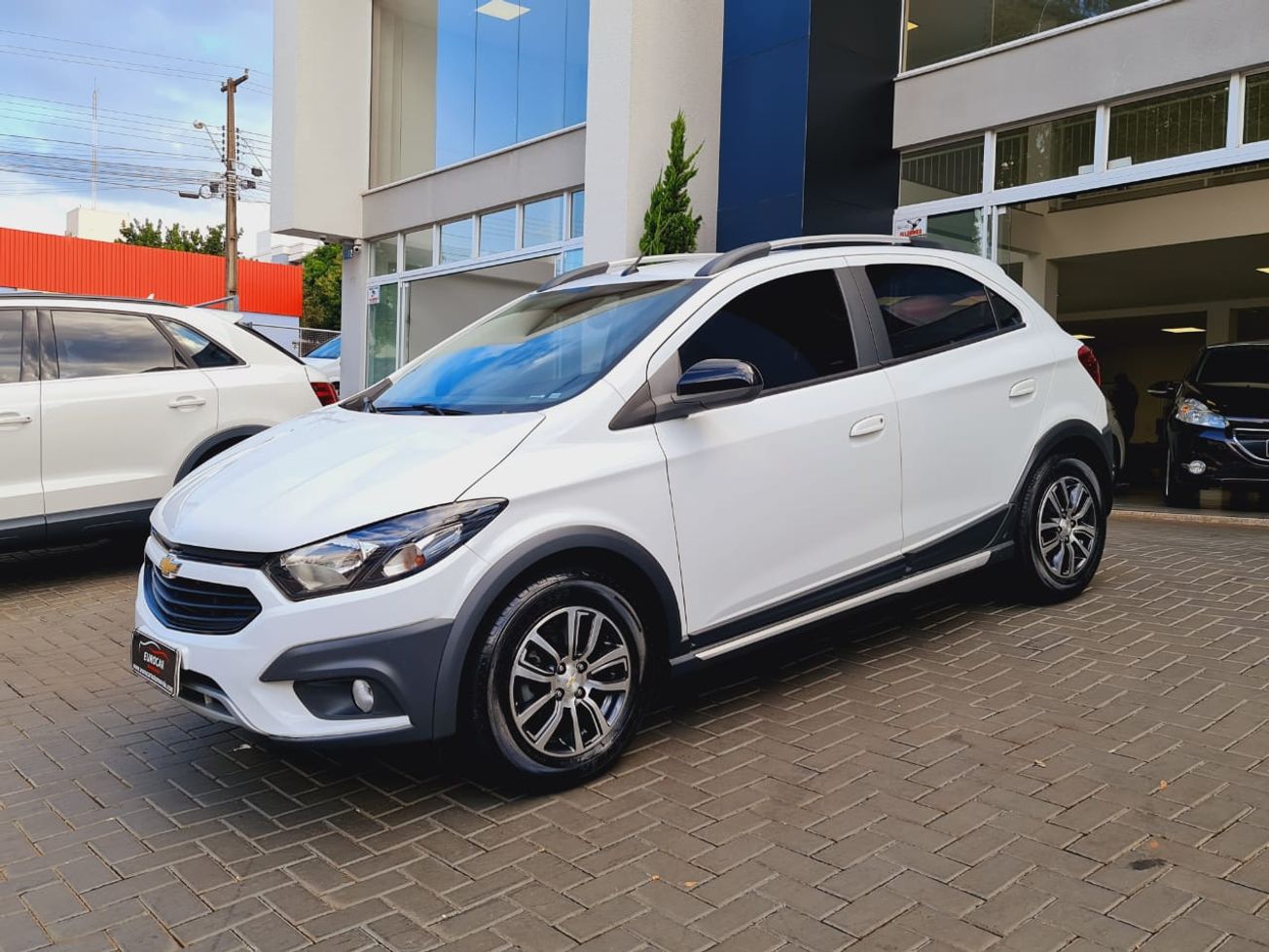 Chevrolet ONIX HATCH ACTIV 1.4 8V Flex 5P Aut. Flex 4 portas, câmbio