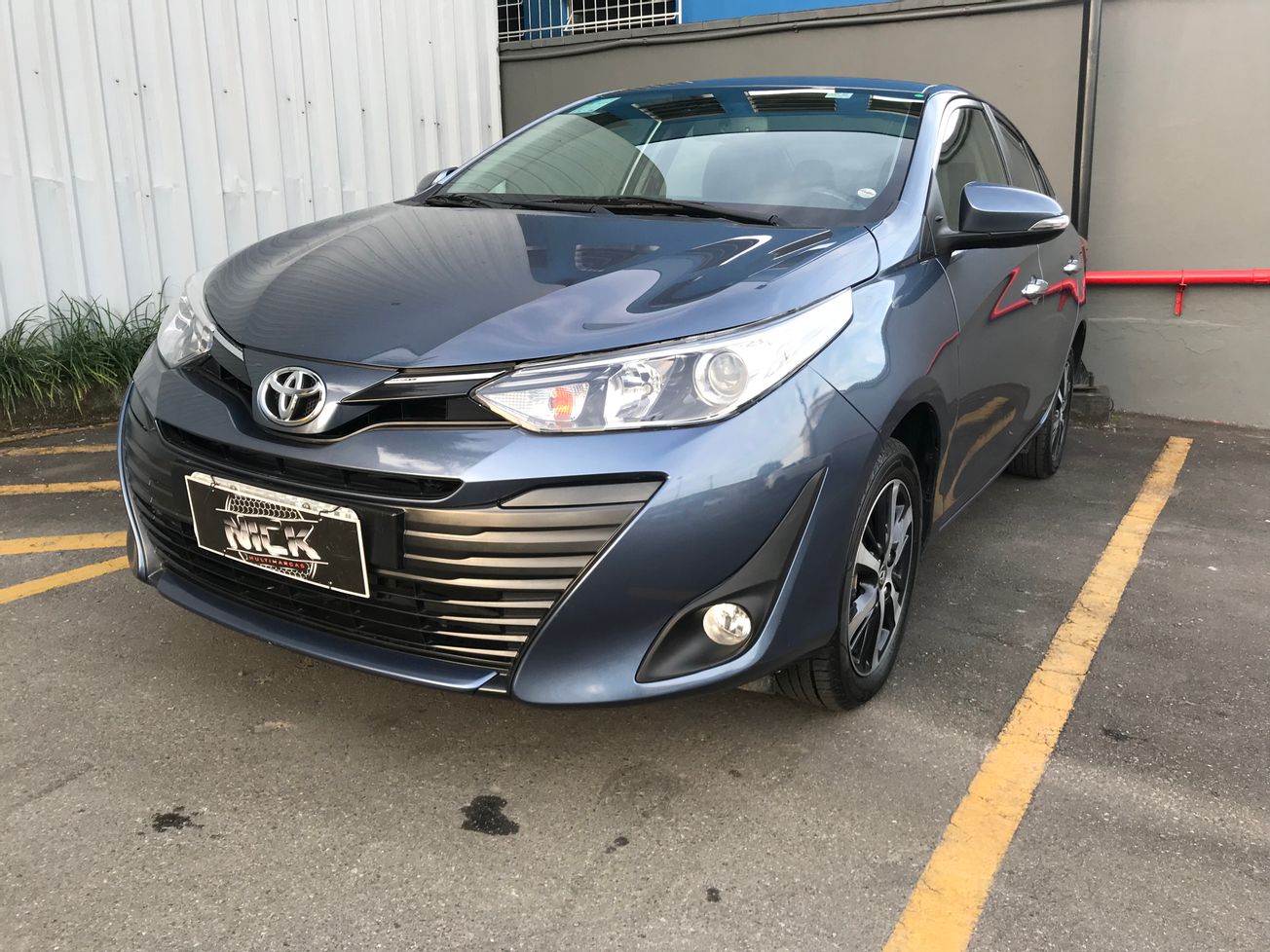 Toyota Yaris Xls Sedan Flex V P Aut Flex Portas C Mbio Autom Tico Em Joinville Nick