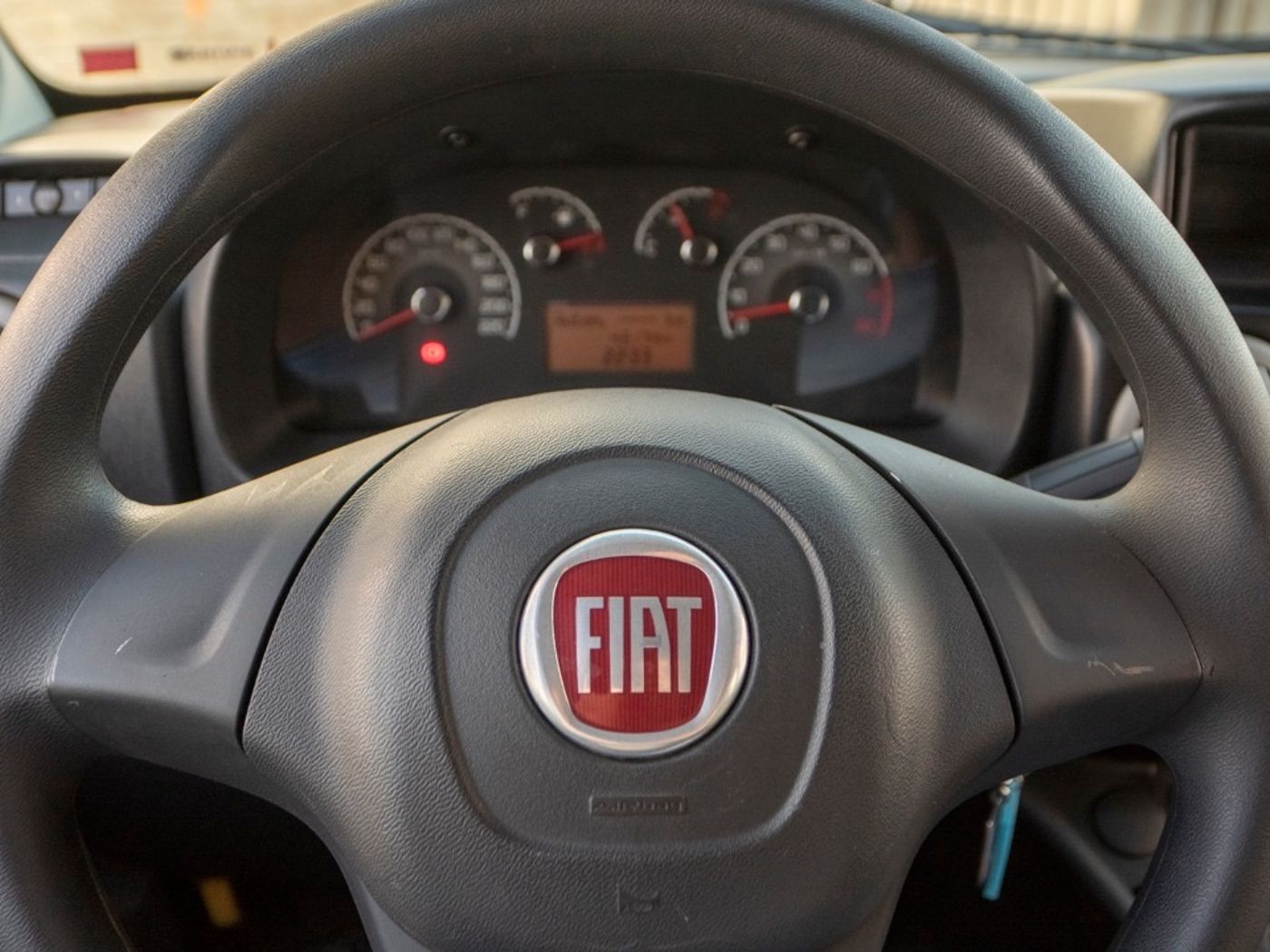 Fiat Doblo ESSENCE 1.8 Flex 16V 5p