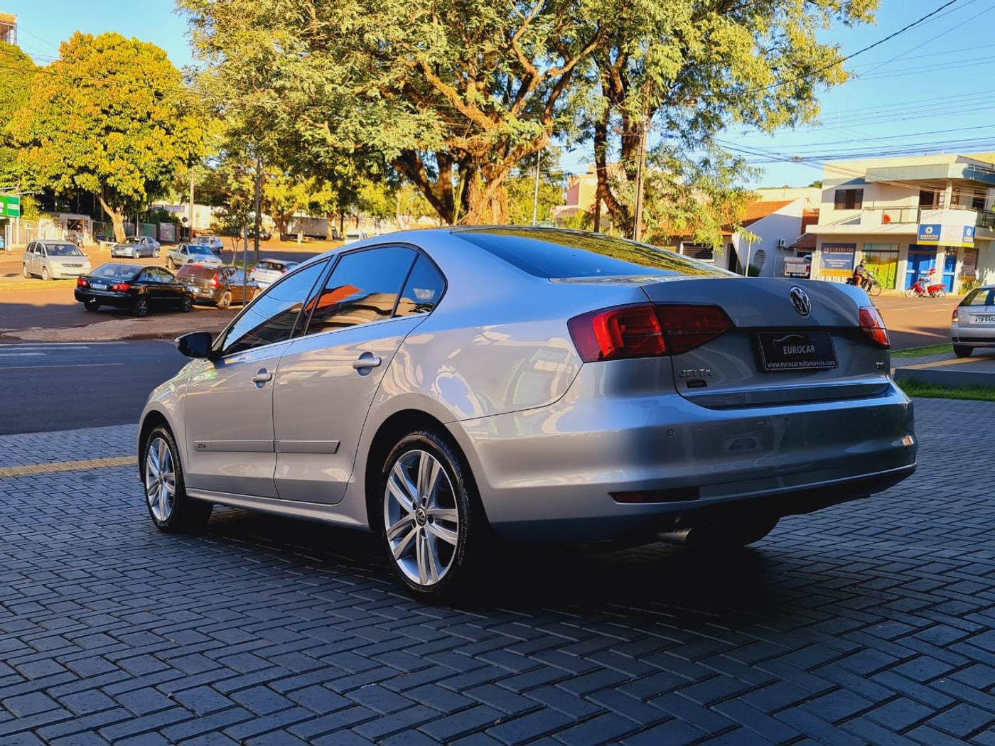 Volkswagen Jetta Highline 2 0 Tsi 16v 4p Tiptronic Gasolina 4 Portas Câmbio Automático Em