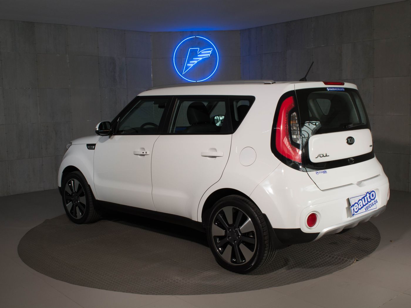 Kia soul avito