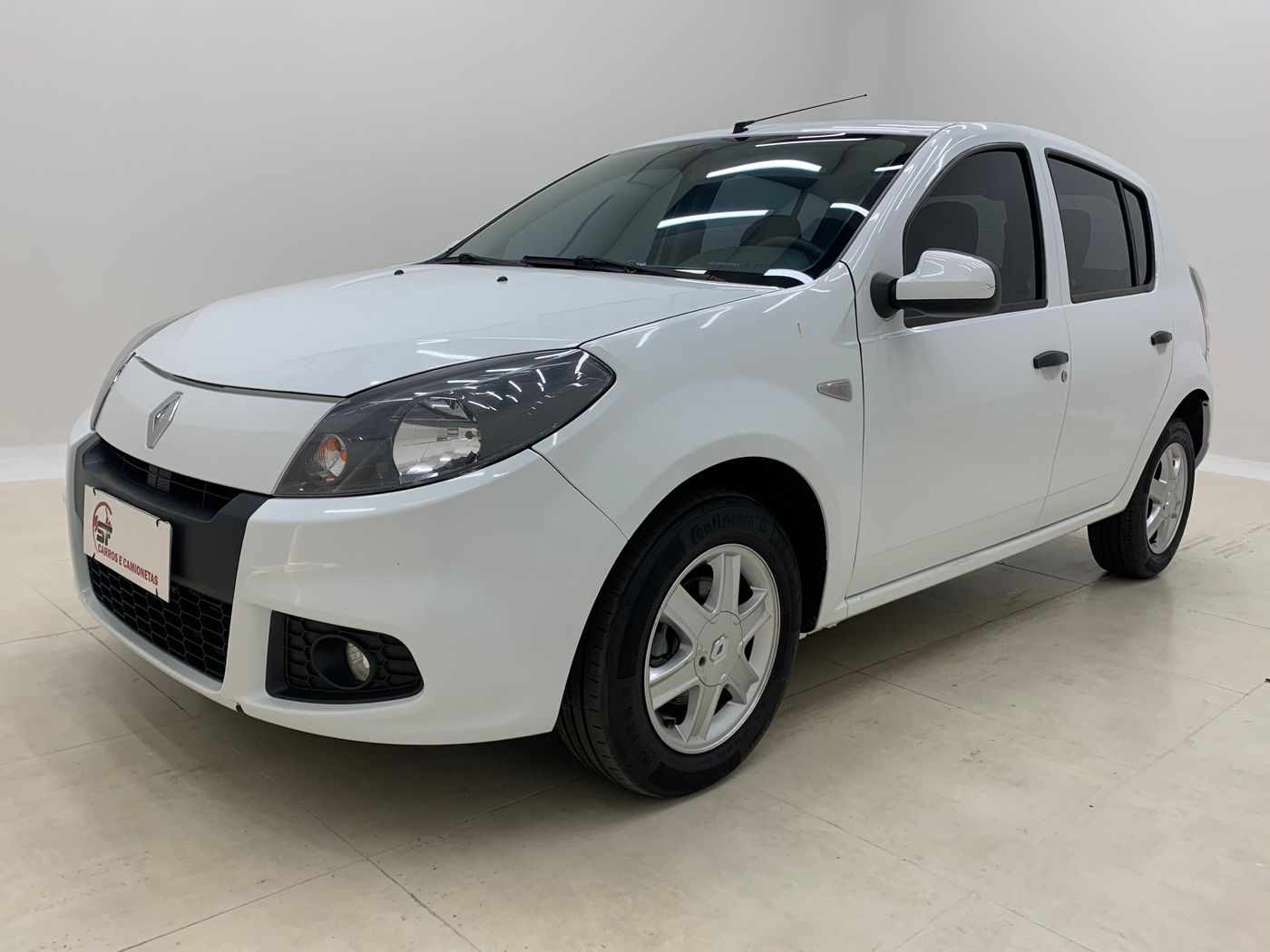 Renault SANDERO Expression HiFlex 1.6 8V 5p Flex 4 portas, câmbio