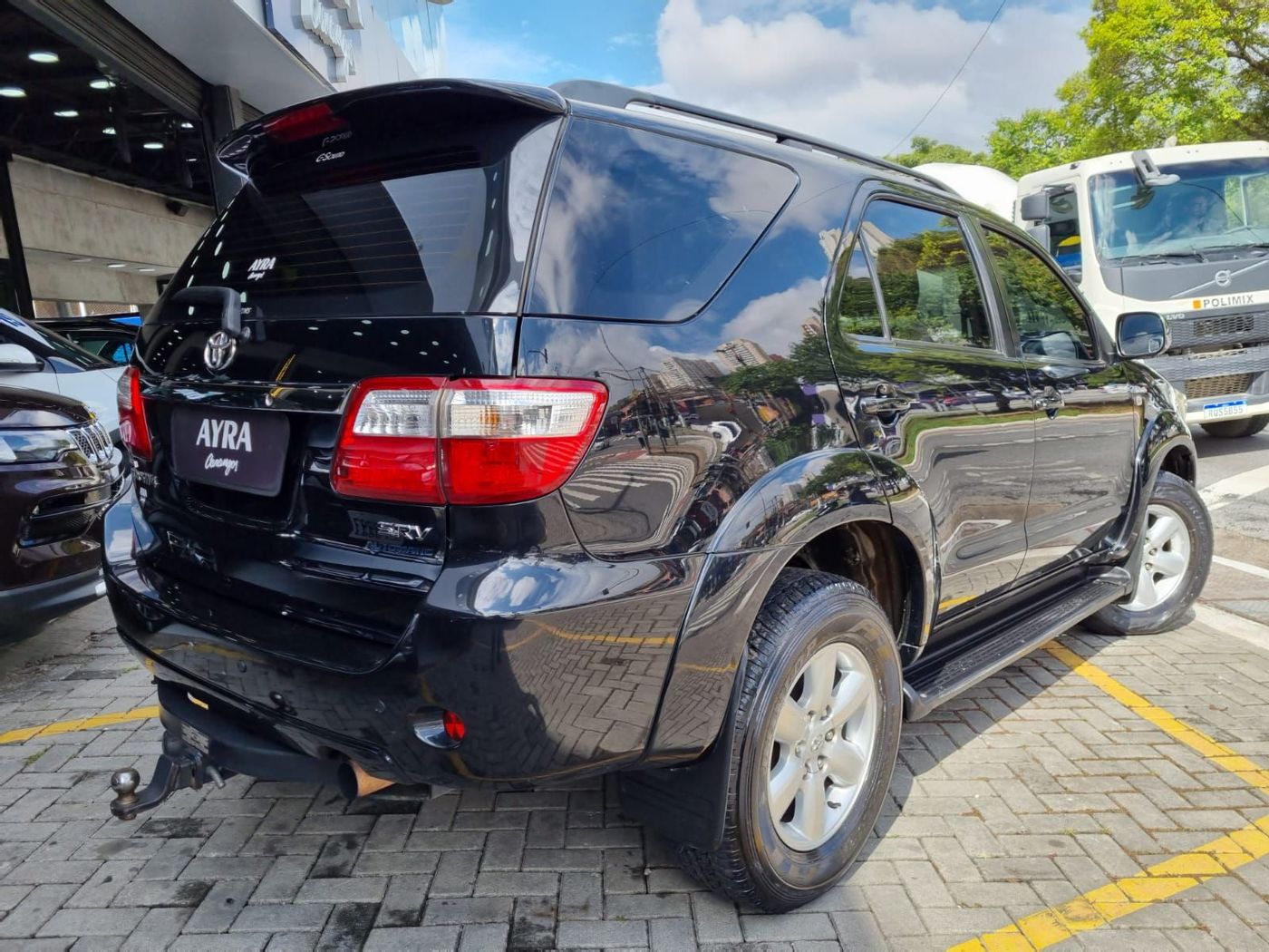 Toyota Hilux SW4 SRV D4-D 4x4 3.0 TDI Dies. Aut