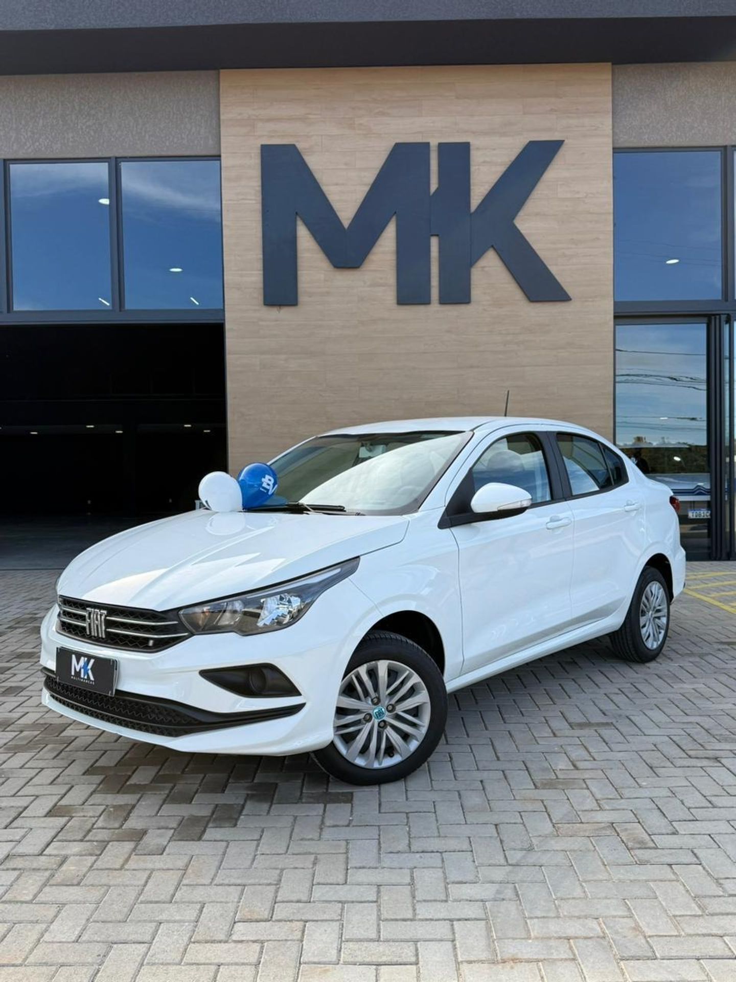 Fiat Cronos Drive 1.3 8V Flex - foto 3
