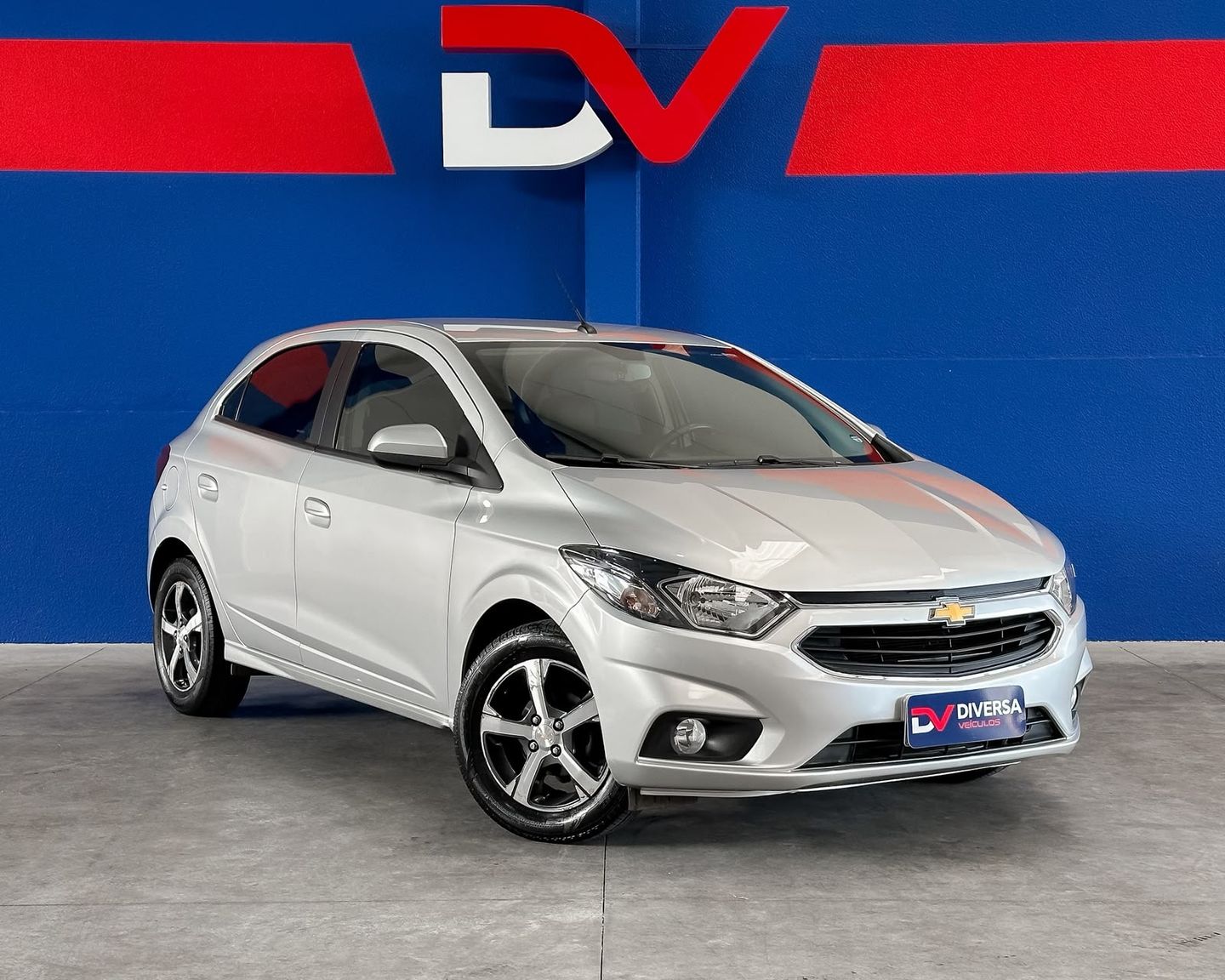 Chevrolet Onix Hatch LTZ 1.4 8V Flexpower 5P Automático - foto 3