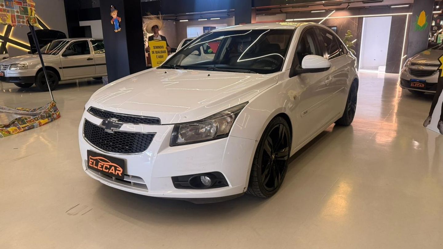 Chevrolet Cruze LT 1.8 16V Flexpower 4P Aut. - foto 3
