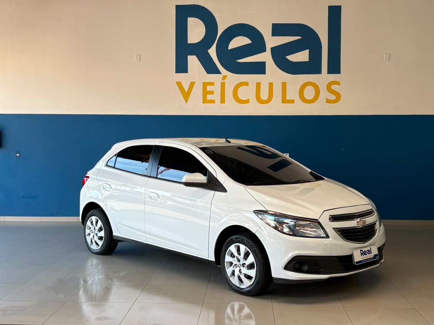 Chevrolet Onix Hatch LT 1.4 8V Flexpower 5P Automático - foto 3