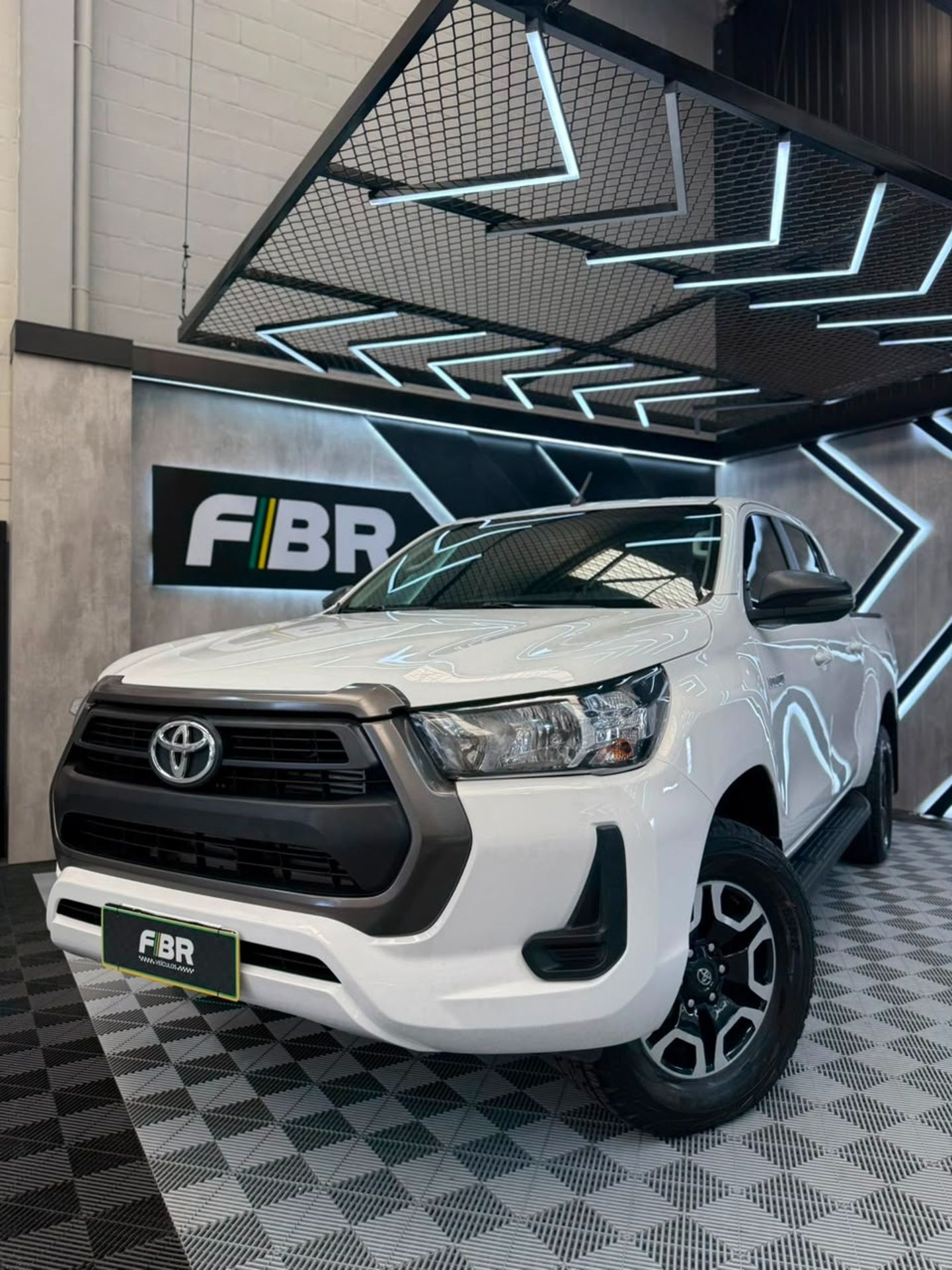Toyota Hilux Cd 4X4 2.8 Diesel Mec - foto 3