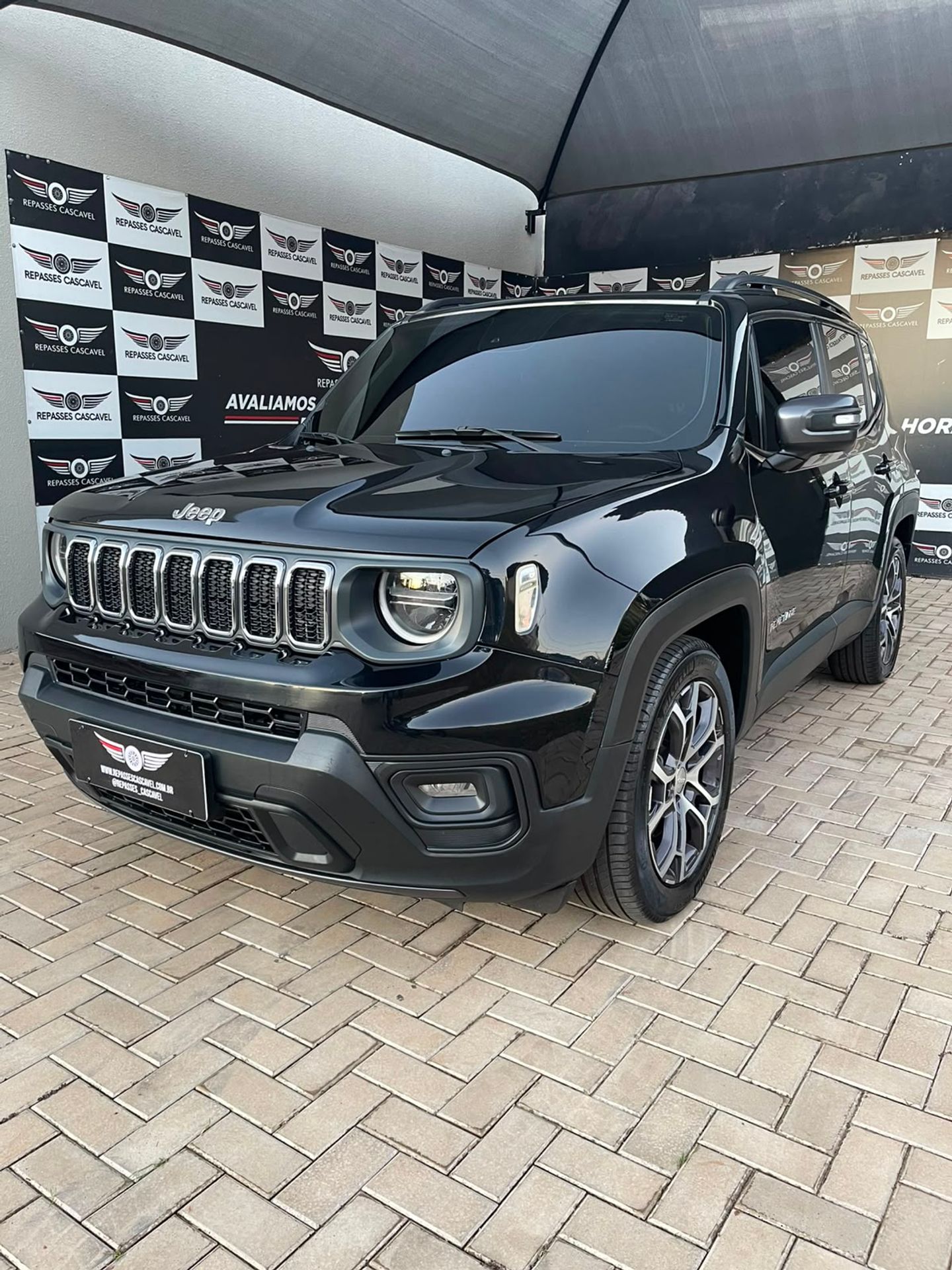 Jeep Renegade Long T270 1.3 Tb 4X2 Flex Automático - foto 3