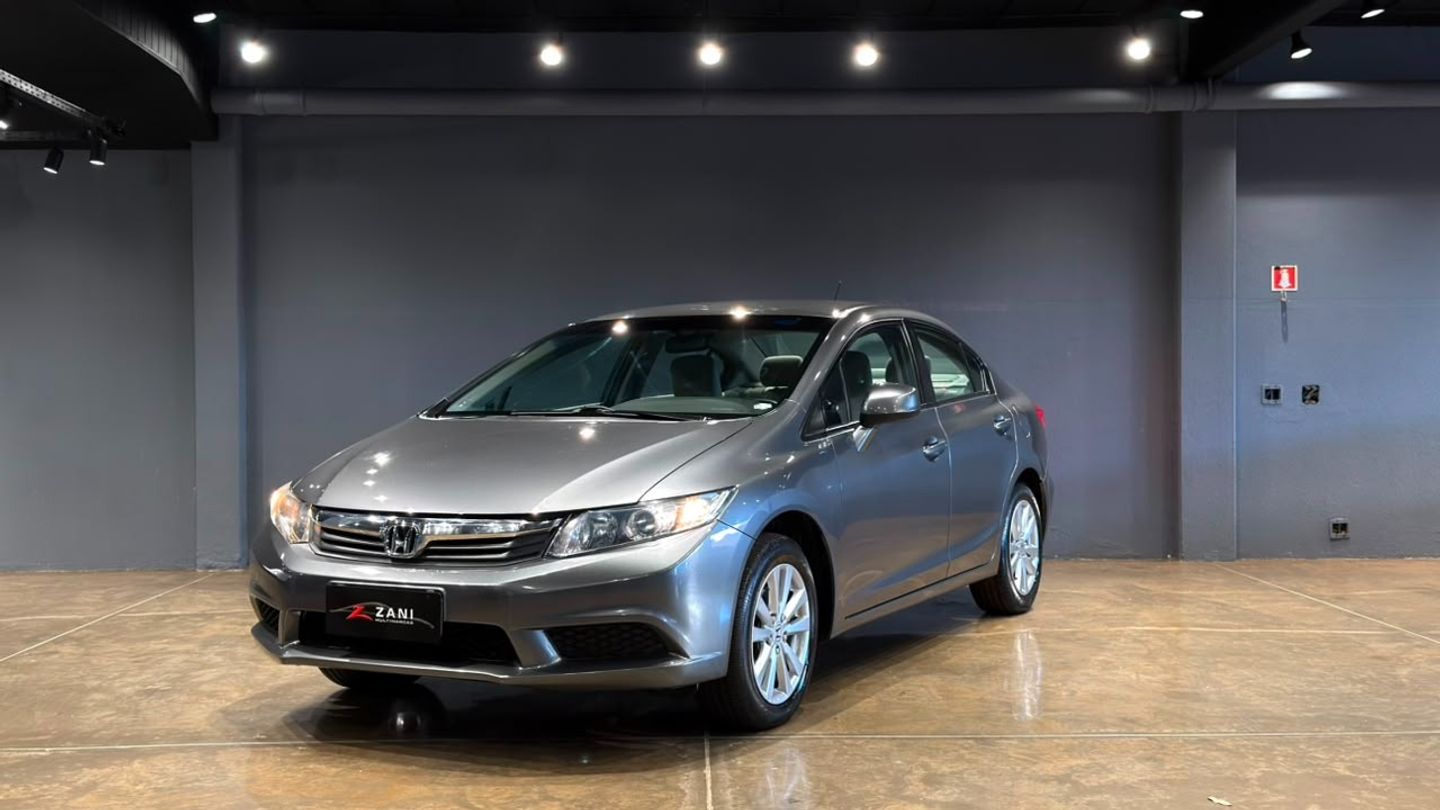 Honda Civic Sedan Lxs 1.8 1.8 Flex 16V Automático 4P - foto 3