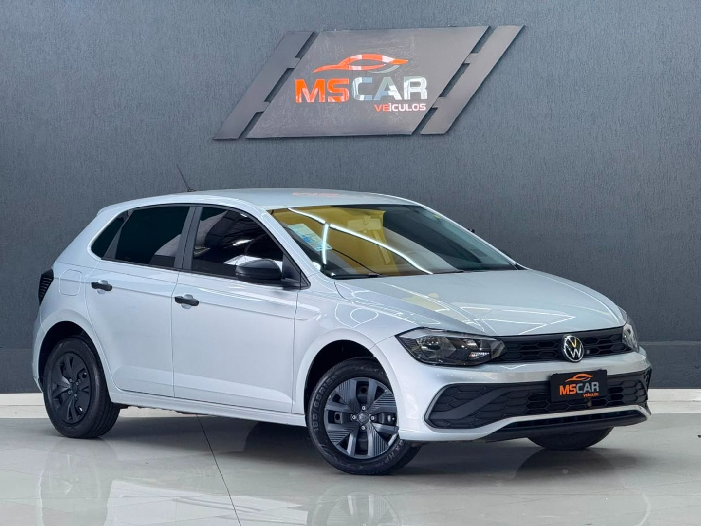 Volkswagen Polo Track 1.0 Flex 12V 5P - foto 3