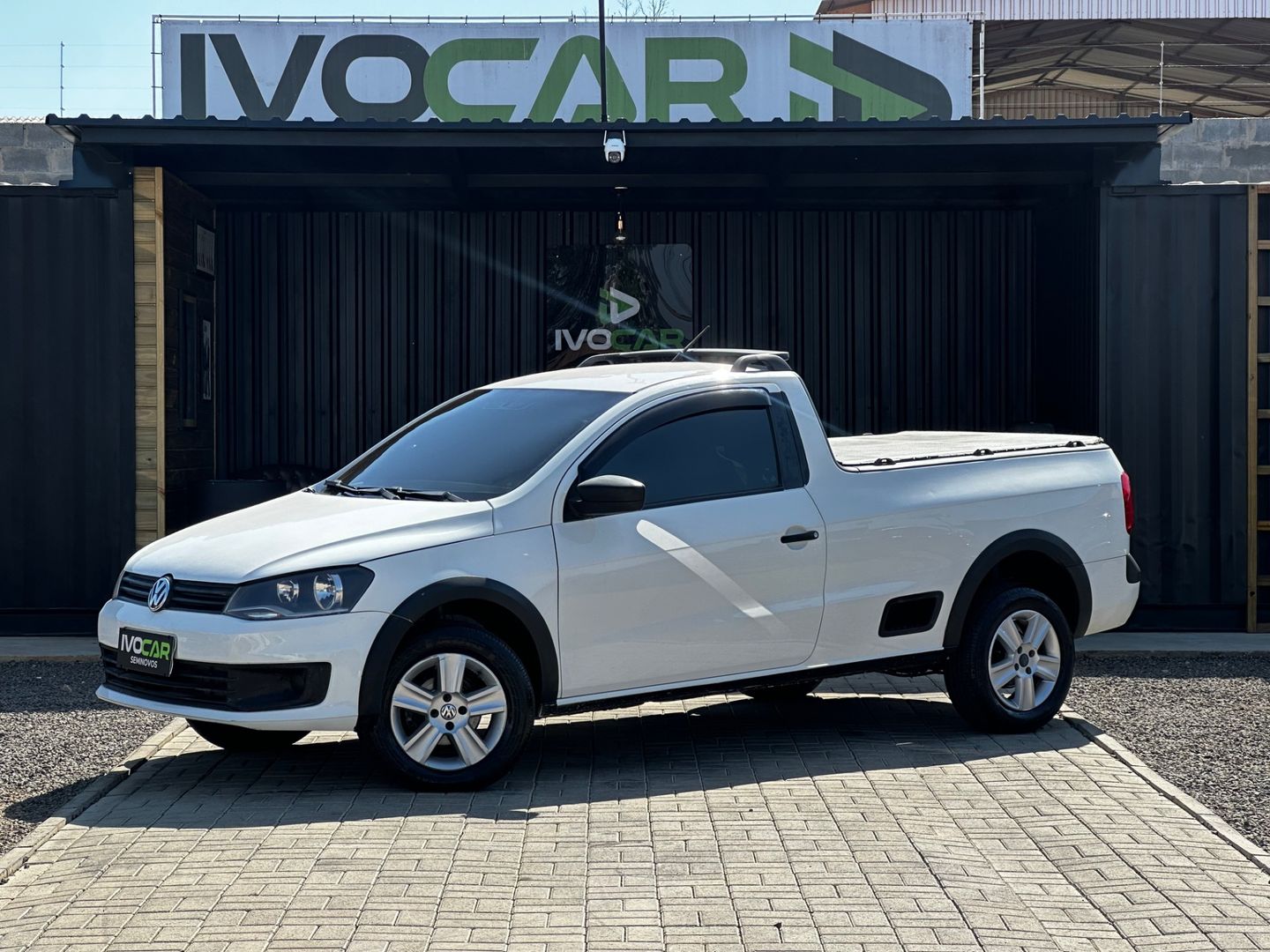 Volkswagen Saveiro Trendline 1.6 T Flex 8V - foto 3