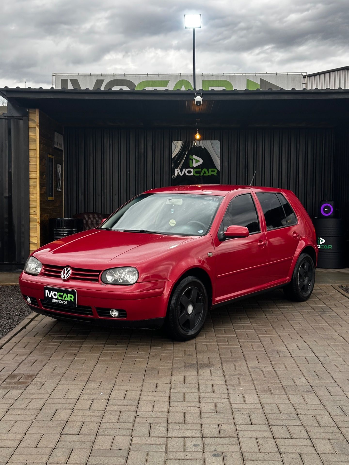 Volkswagen Golf 1 6mi 1 6mi Gener Black Silver - foto 3