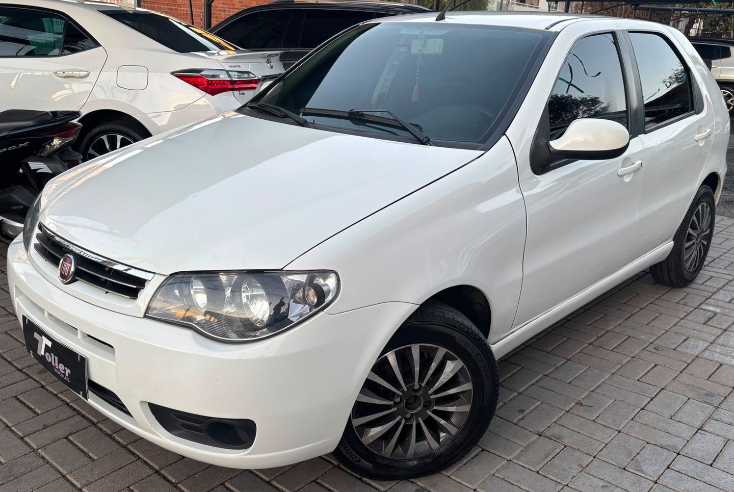 Fiat Palio Celebration 1.0 Fire Flex 8V 4P - foto 3