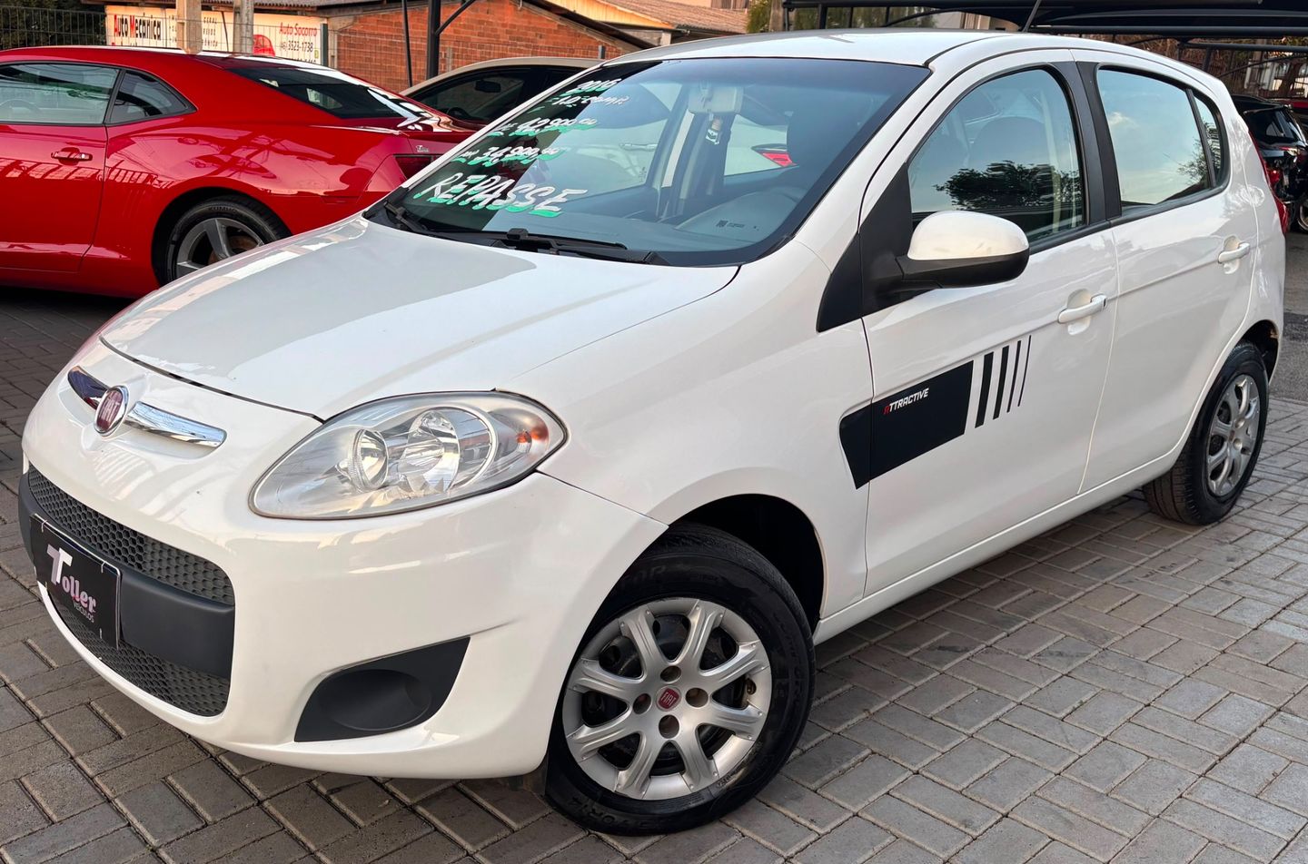 Fiat Palio Attractive 1.0 Evo Fire Flex 8V 5P - foto 3