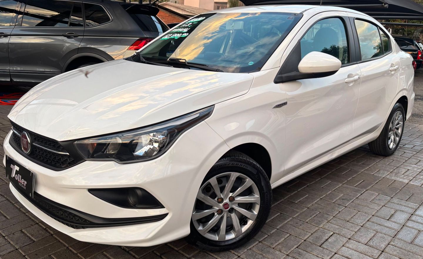 Fiat Cronos Drive 1.3 8V Flex - foto 3