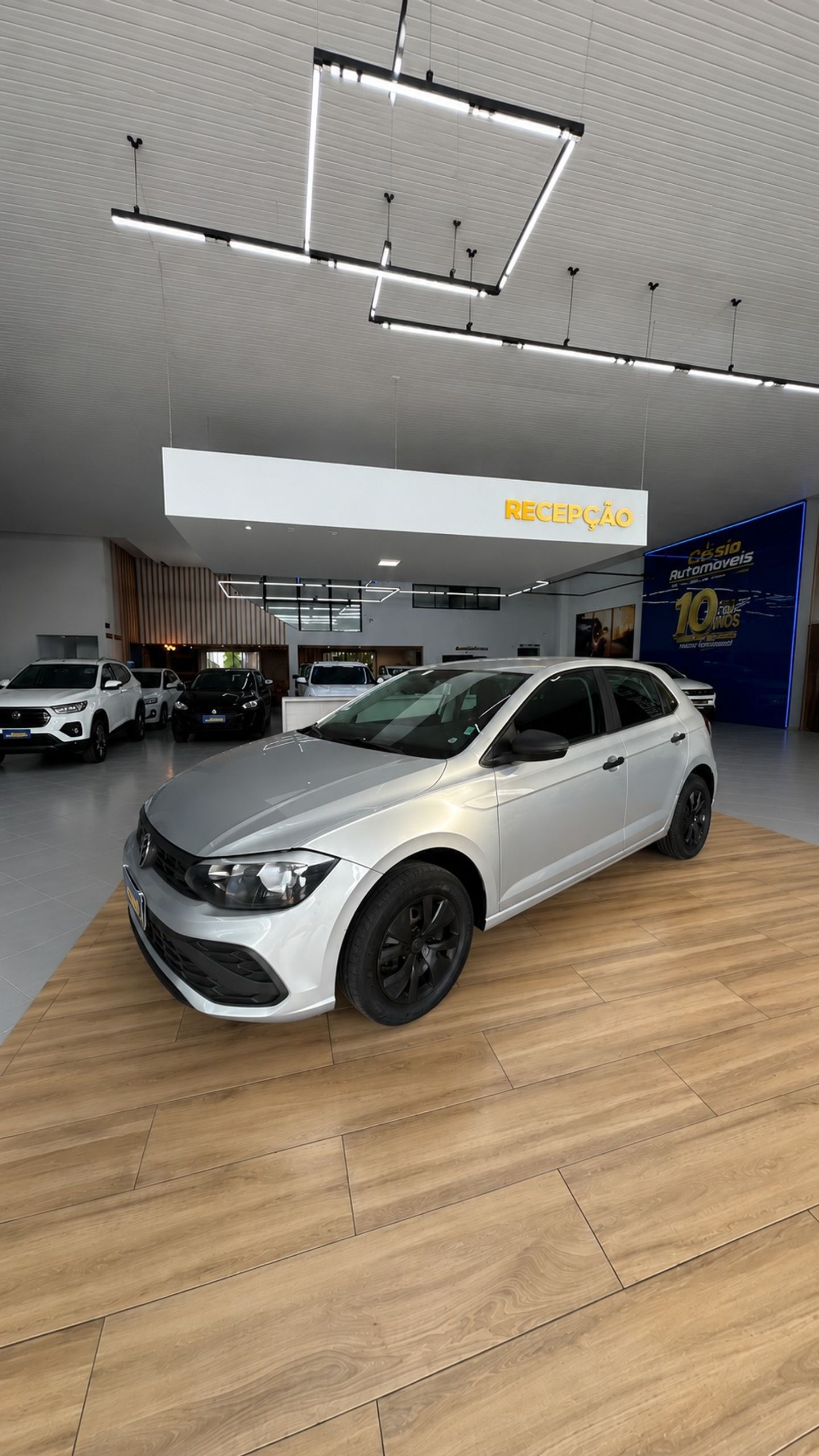 Volkswagen Polo Track 1.0 Flex 12V 5P - foto 3
