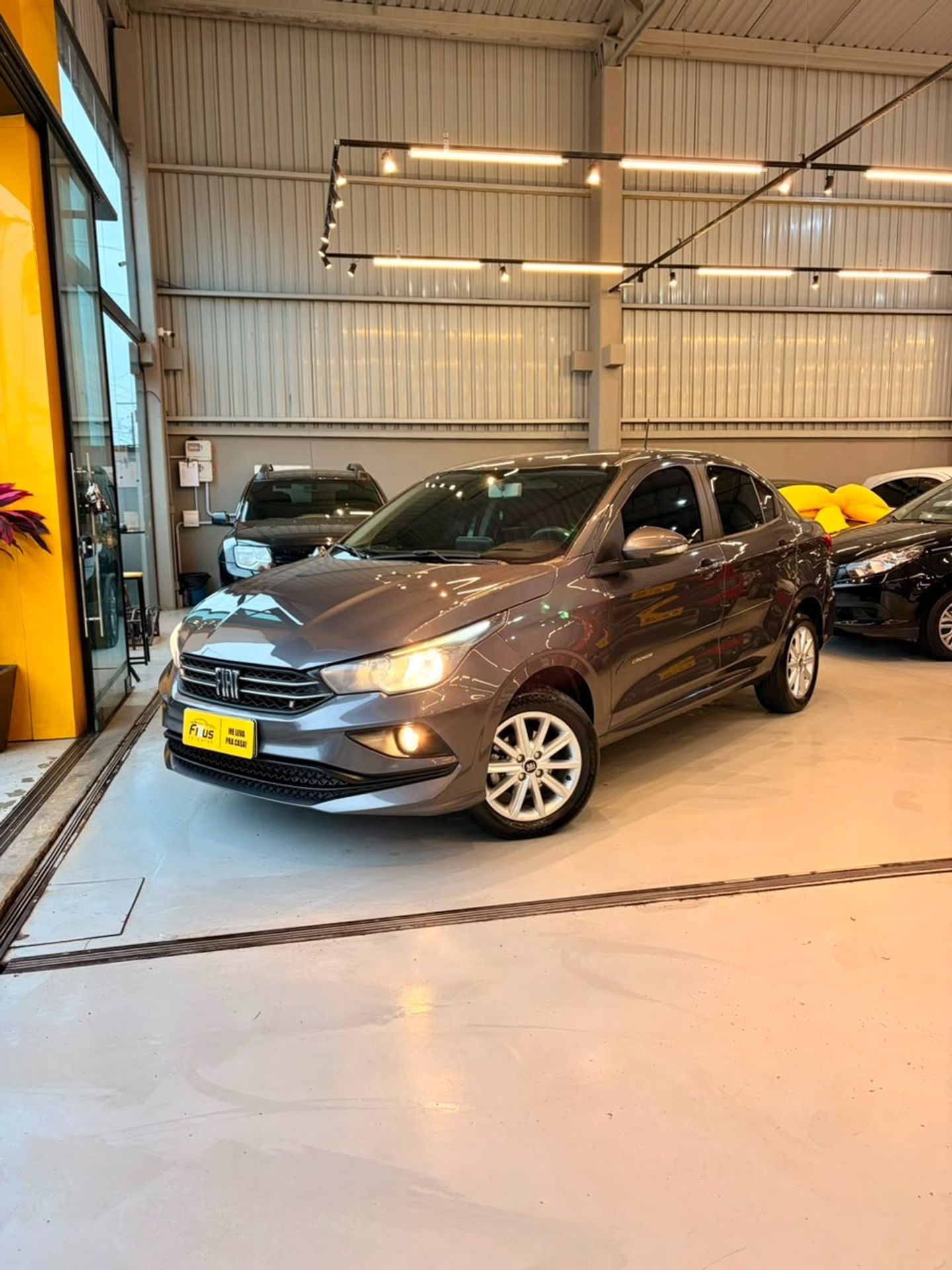 Fiat Cronos Drive 1.3 8V Flex - foto 3