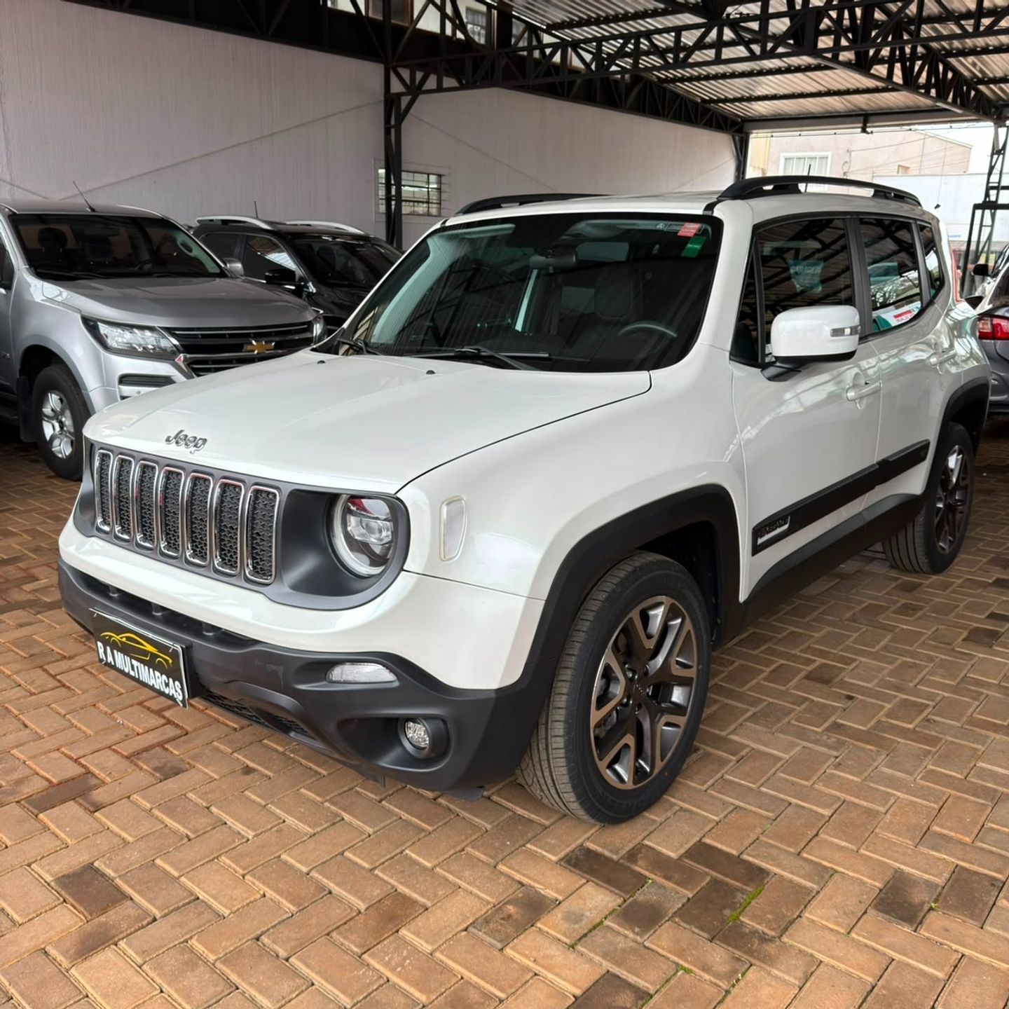 Jeep Renegade Longitude 1.8 4X2 Flex 16V Automático - foto 3