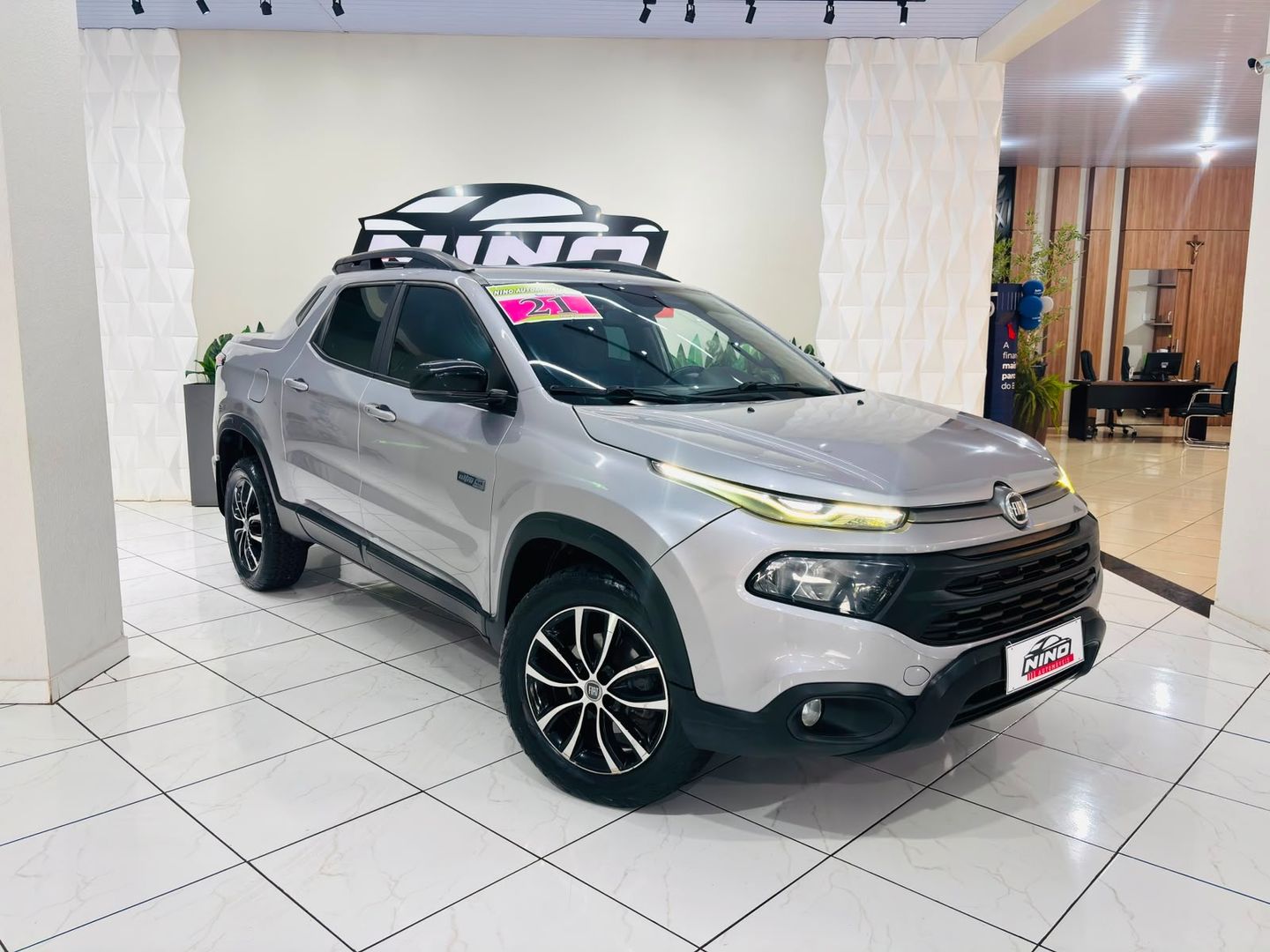 Fiat Toro Ultra 2.0 16V 4X4 Diesel Automático - foto 3