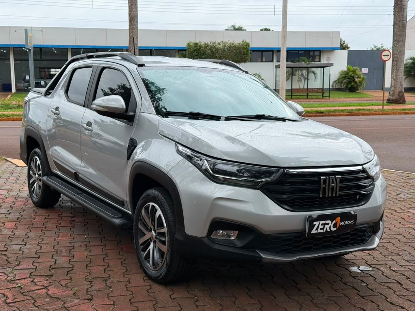 Fiat Strada Volcano 1.3 Flex 8V Cd Automático - foto 3