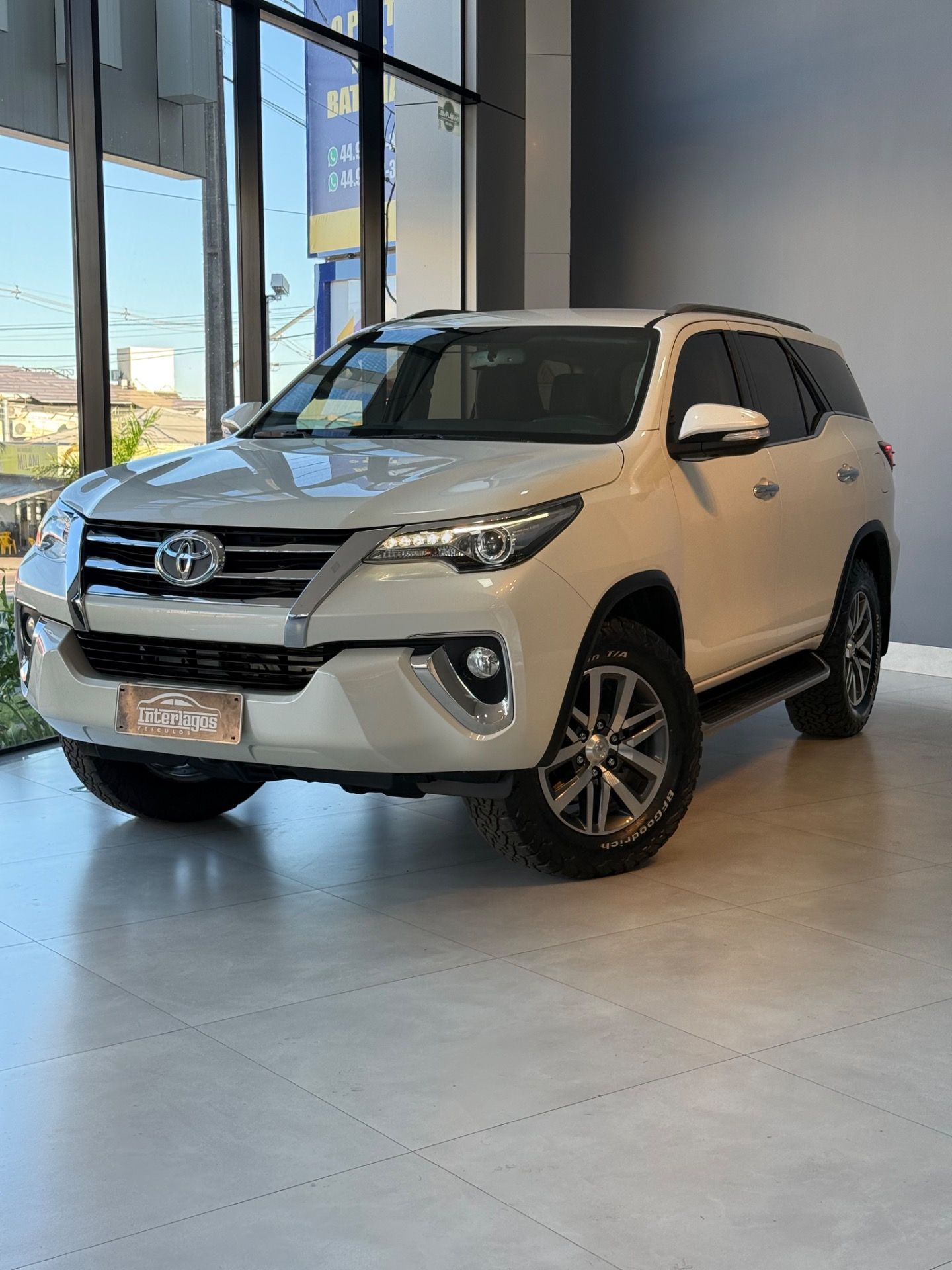 Toyota SW4 Srx 4X4 2.8 TDI 16V Dies Automático - foto 3
