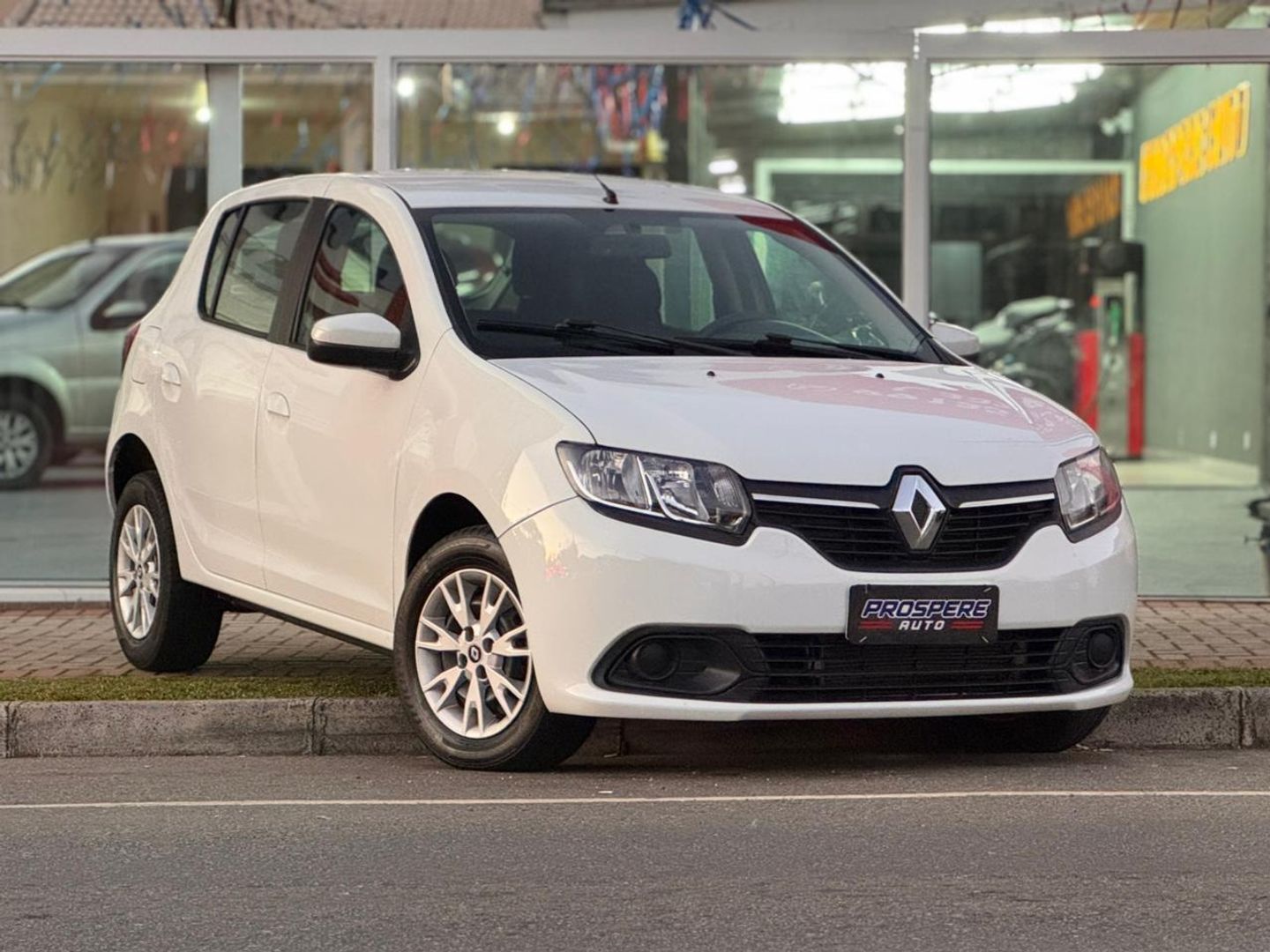 Renault Sandero Expression Hi Power 1.6 8V 5P - foto 3