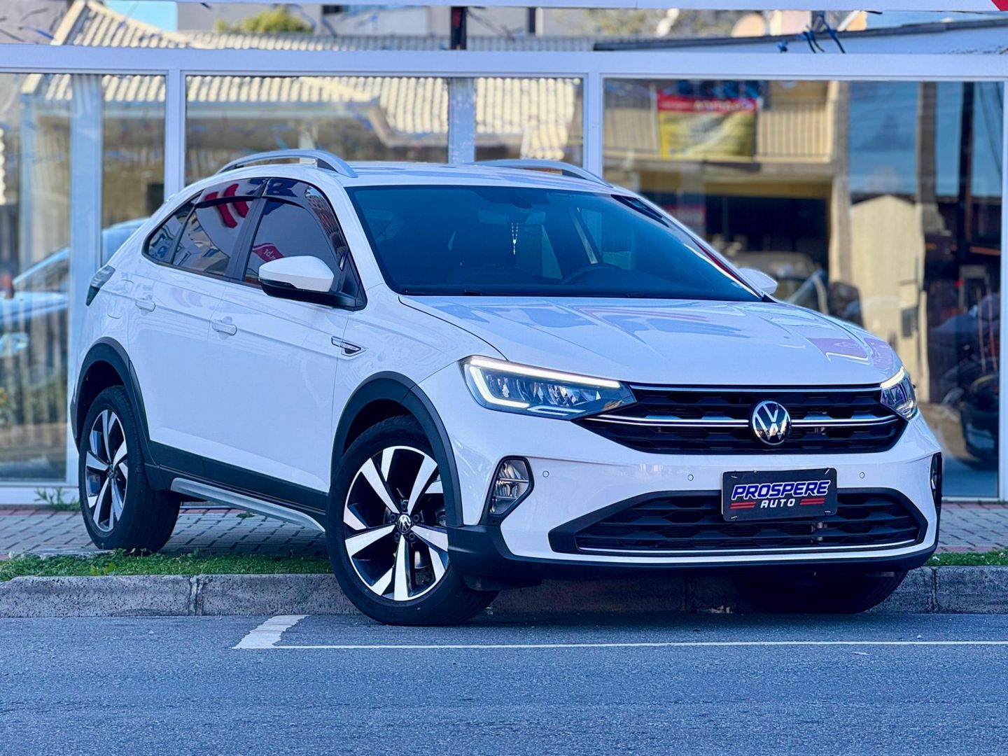 Volkswagen Nivus Highline 1.0 200 TSI Flex Aut. - foto 3
