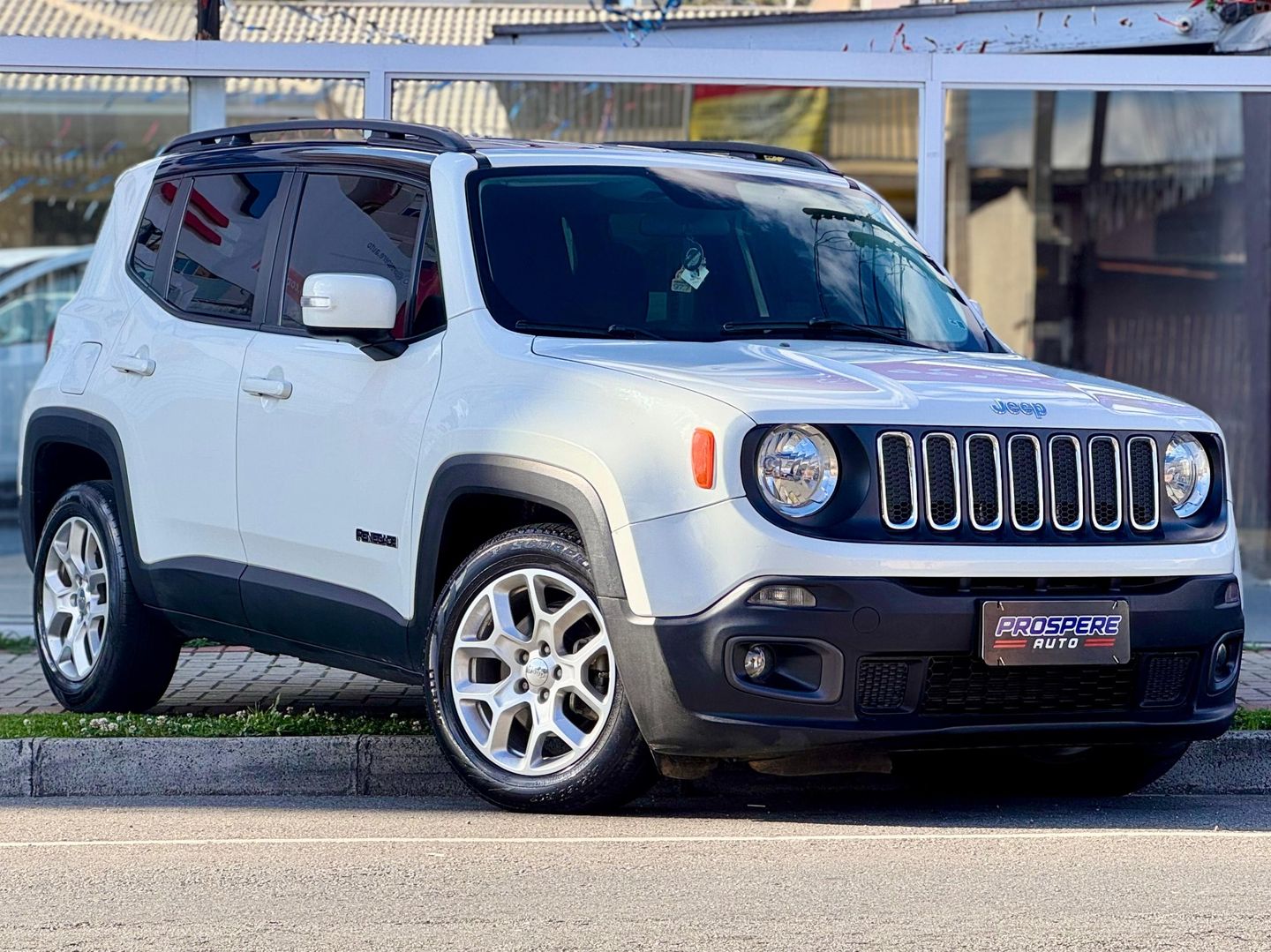 Jeep Renegade Longitude 1.8 4X2 Flex 16V Aut. - foto 3
