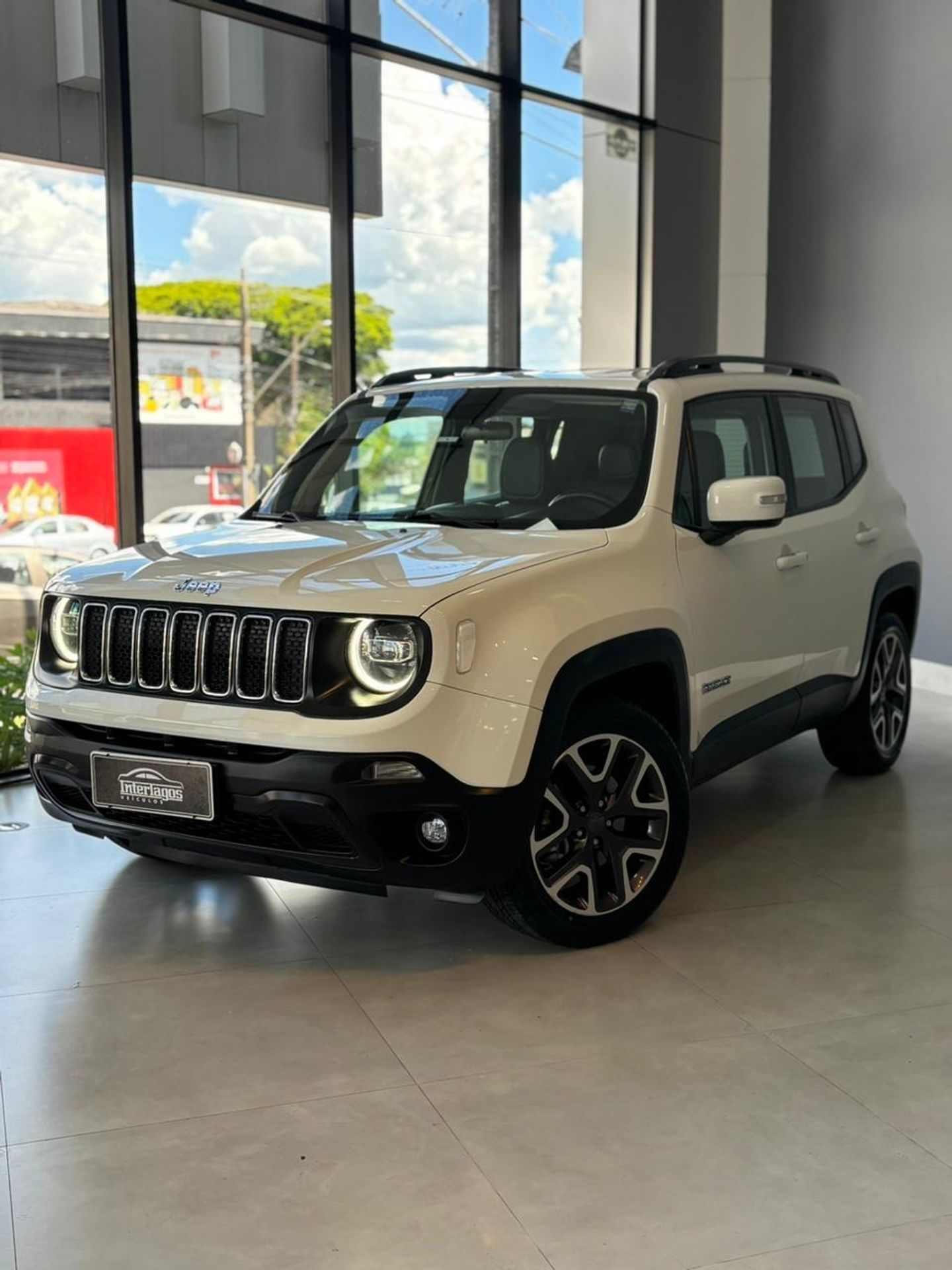 Jeep Renegade Longitude 1.8 4X2 Flex 16V Automático - foto 3