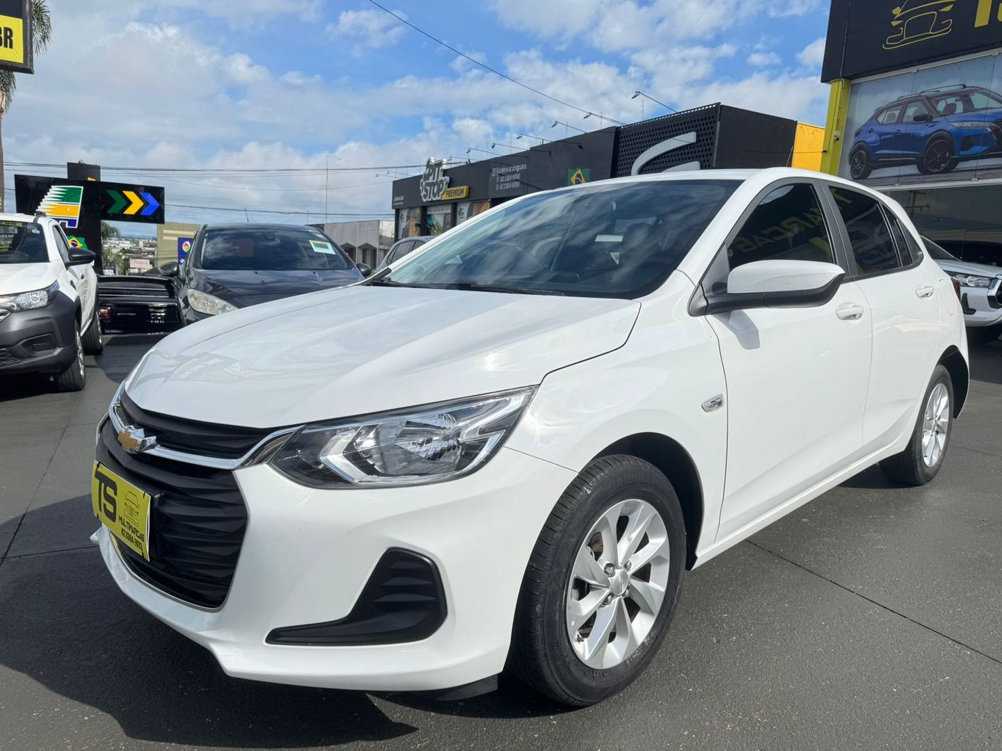 Chevrolet Onix Hatch LT 1.0 12V Tb Flex 5P Mec - foto 3