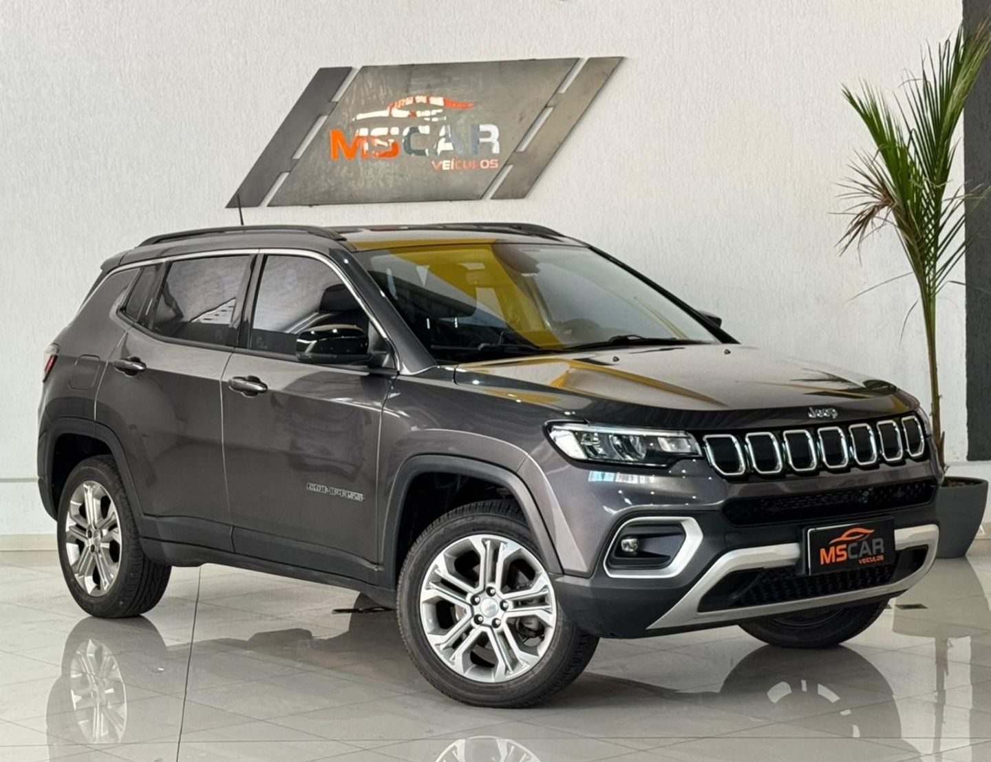 Jeep Compass Long Td 350 2.0 4X4 Diesel Automático - foto 3