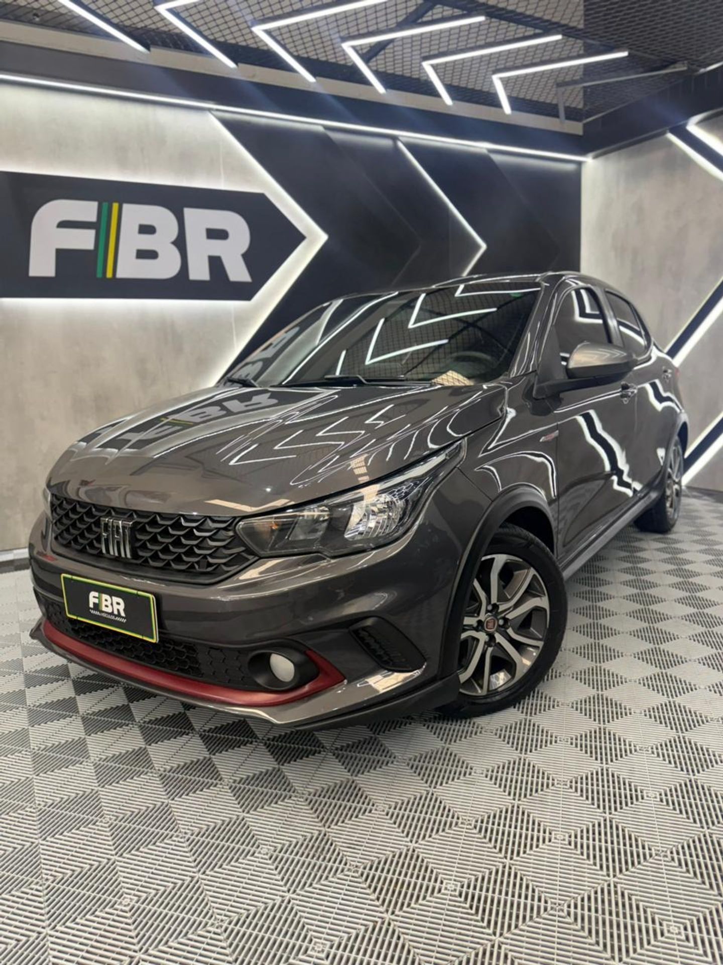 Fiat Argo Hgt 1.8 16V Flex Automático - foto 3