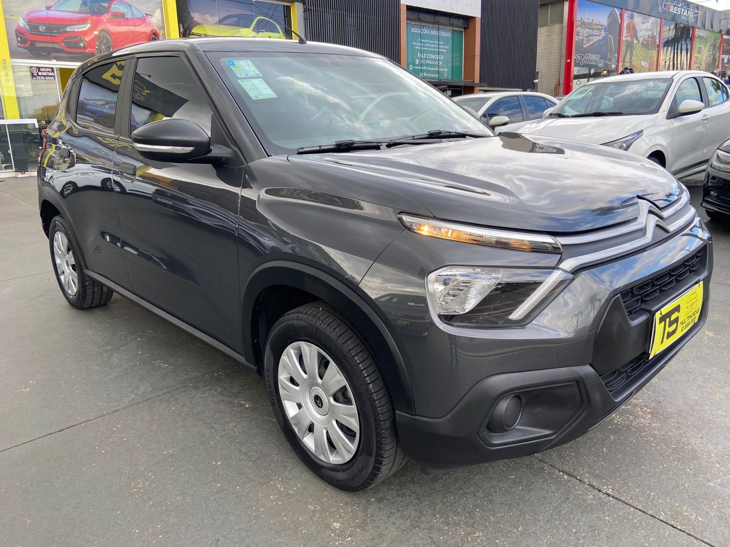 Citroën C3 Live Pack 1.0 Flex 6V 5P Mec - foto 3