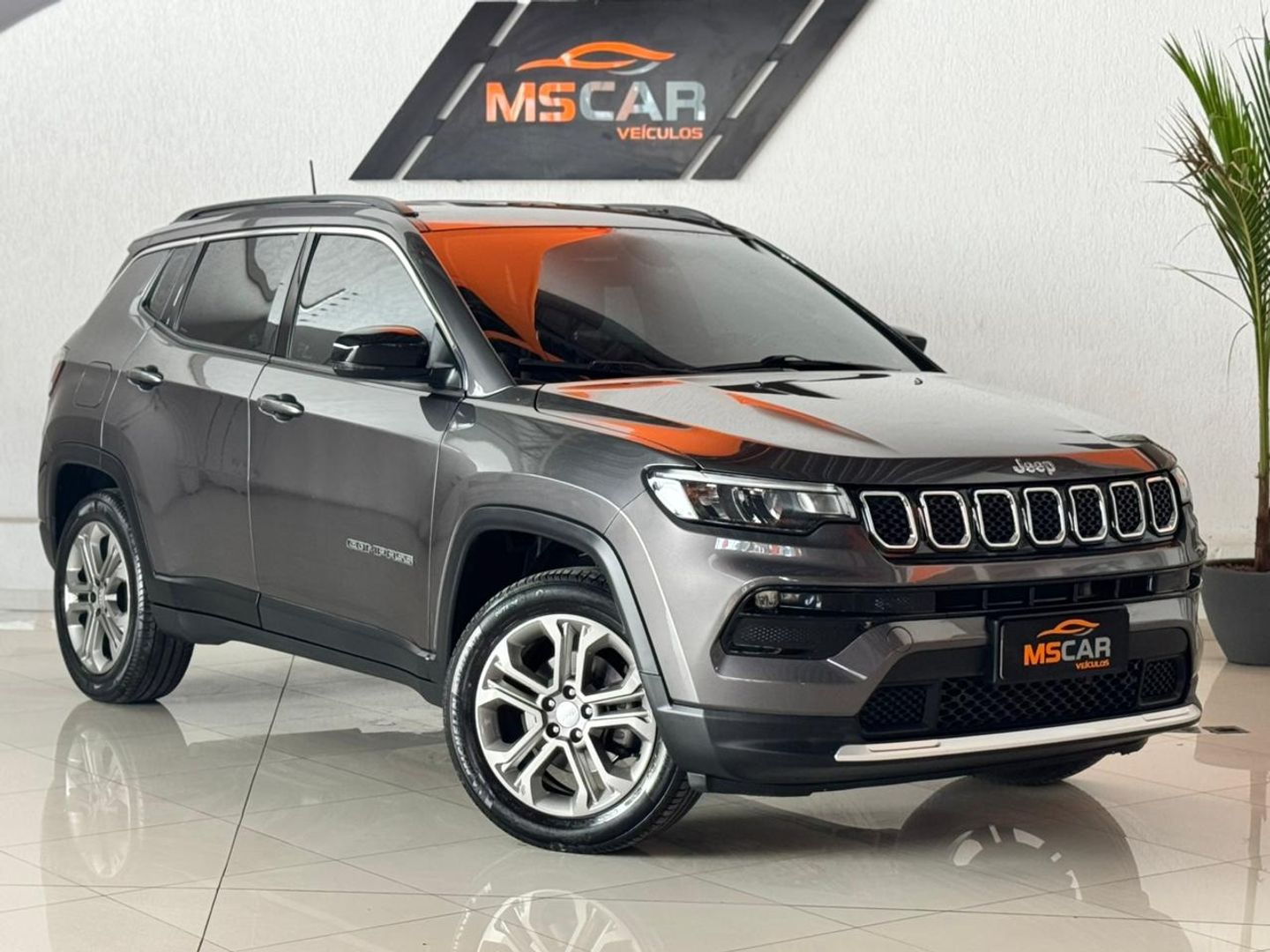Jeep Compass Long T270 1.3 Tb 4X2 Flex Automático - foto 3