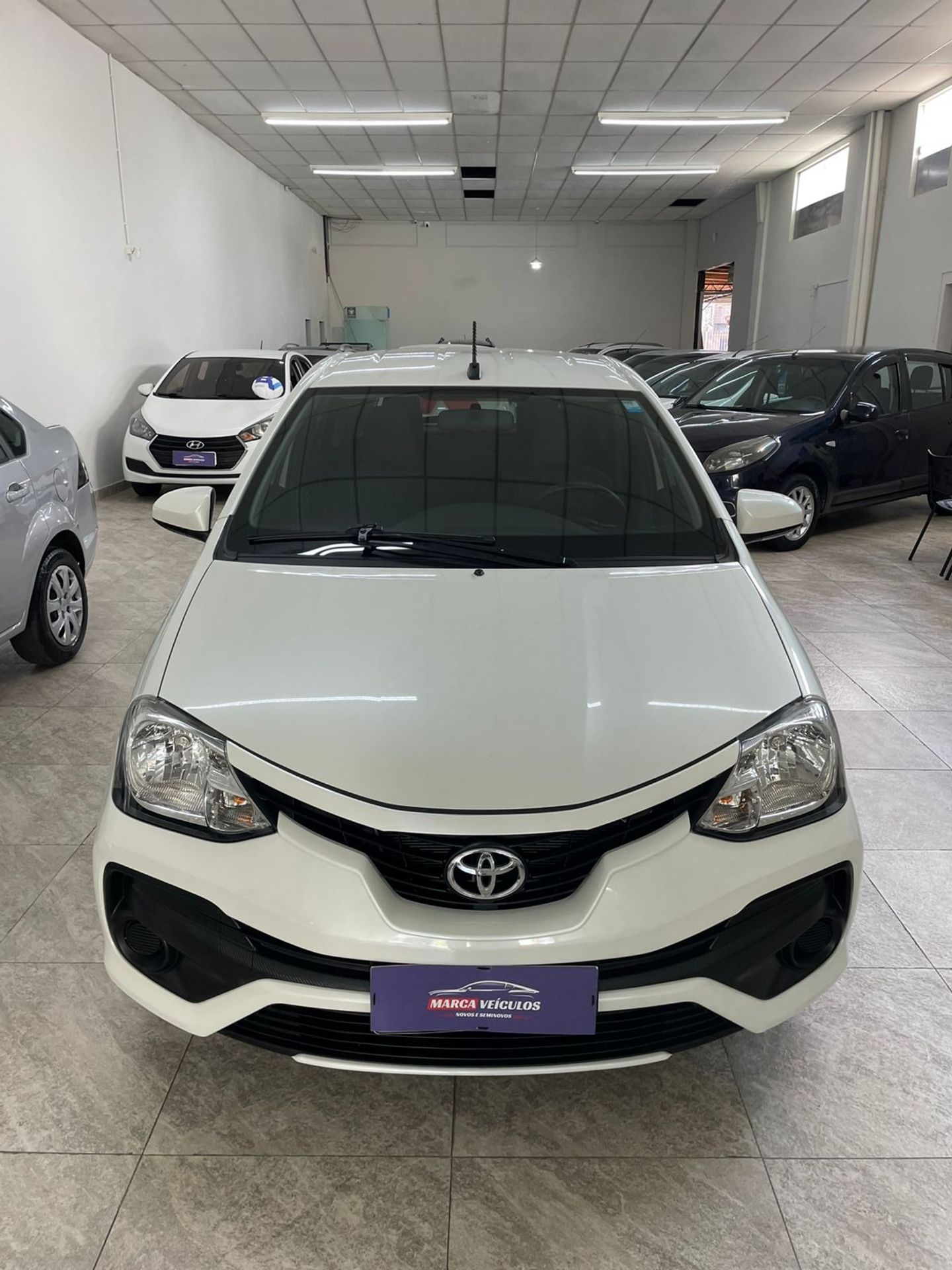 Toyota Etios X Plus 1.5 Flex 16V 5P Mec. - foto 3