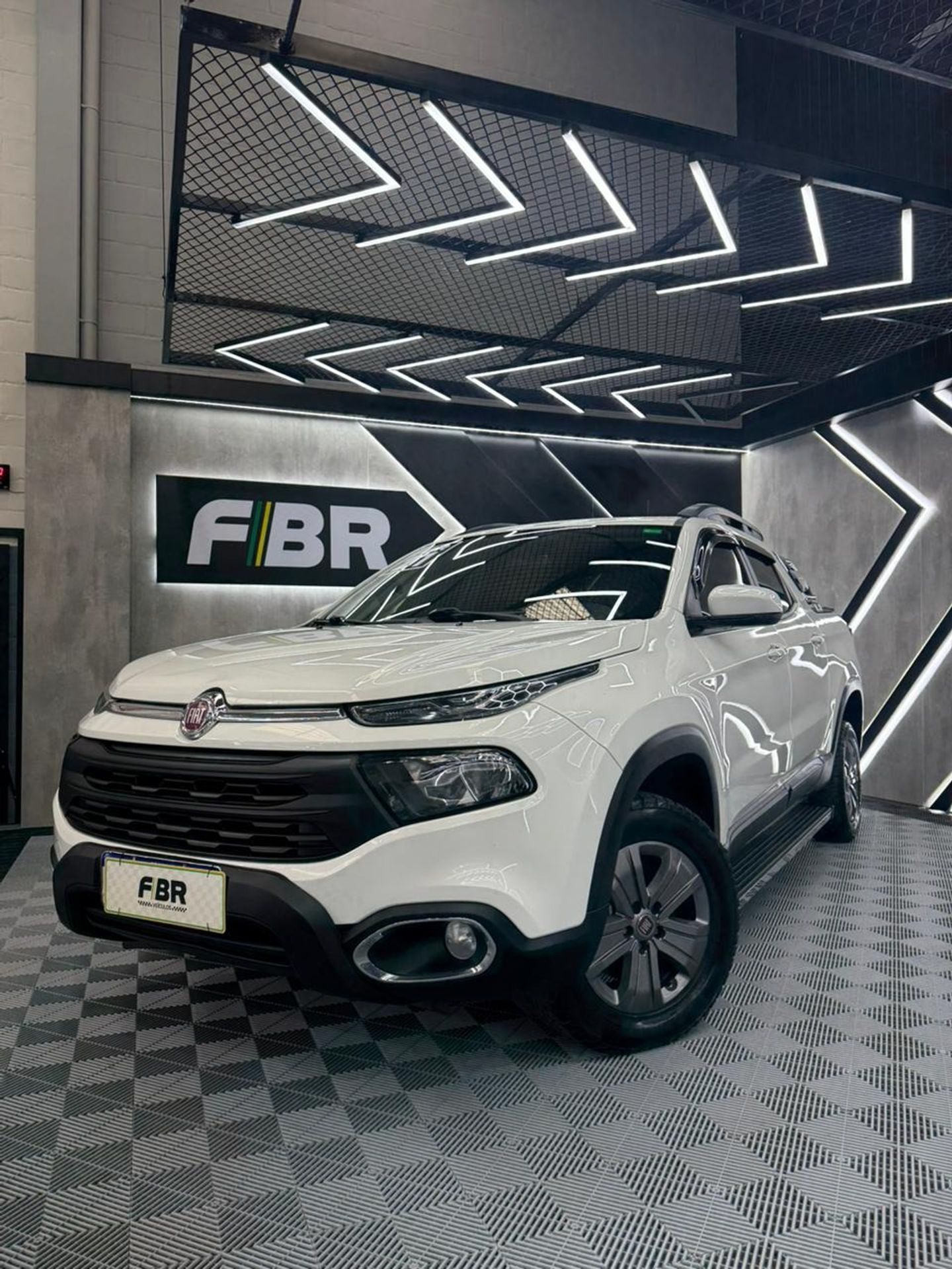 Fiat Toro Freedom 1.8 16V Flex Aut. - foto 3