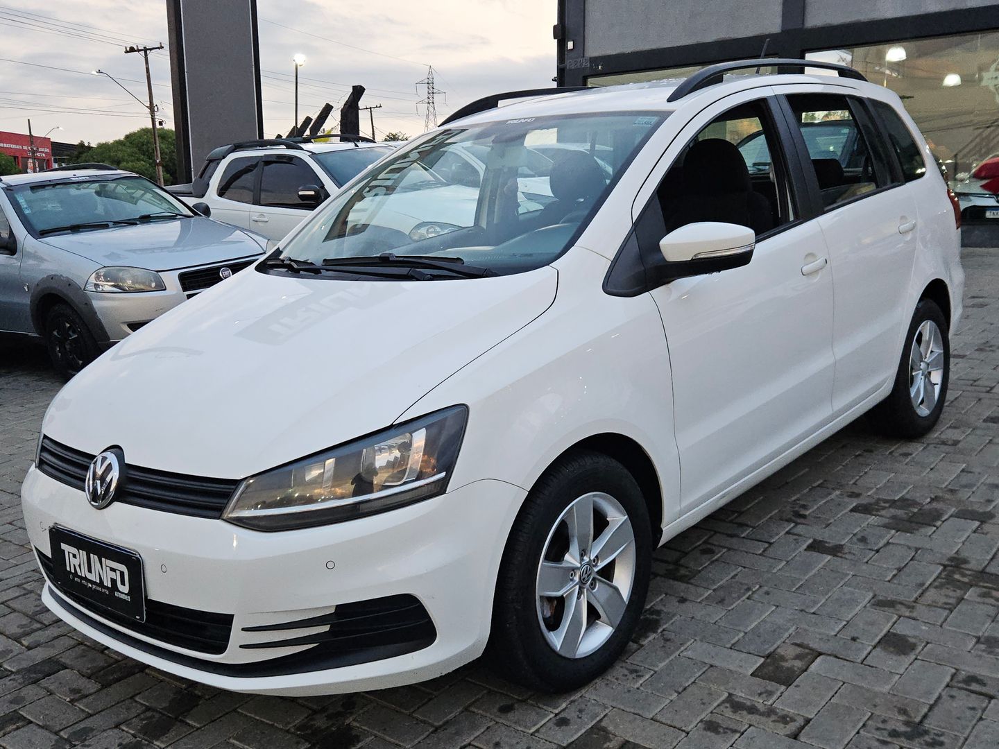 Volkswagen SpaceFox 1.6 Trendline I Mot T Flex 8V - foto 3