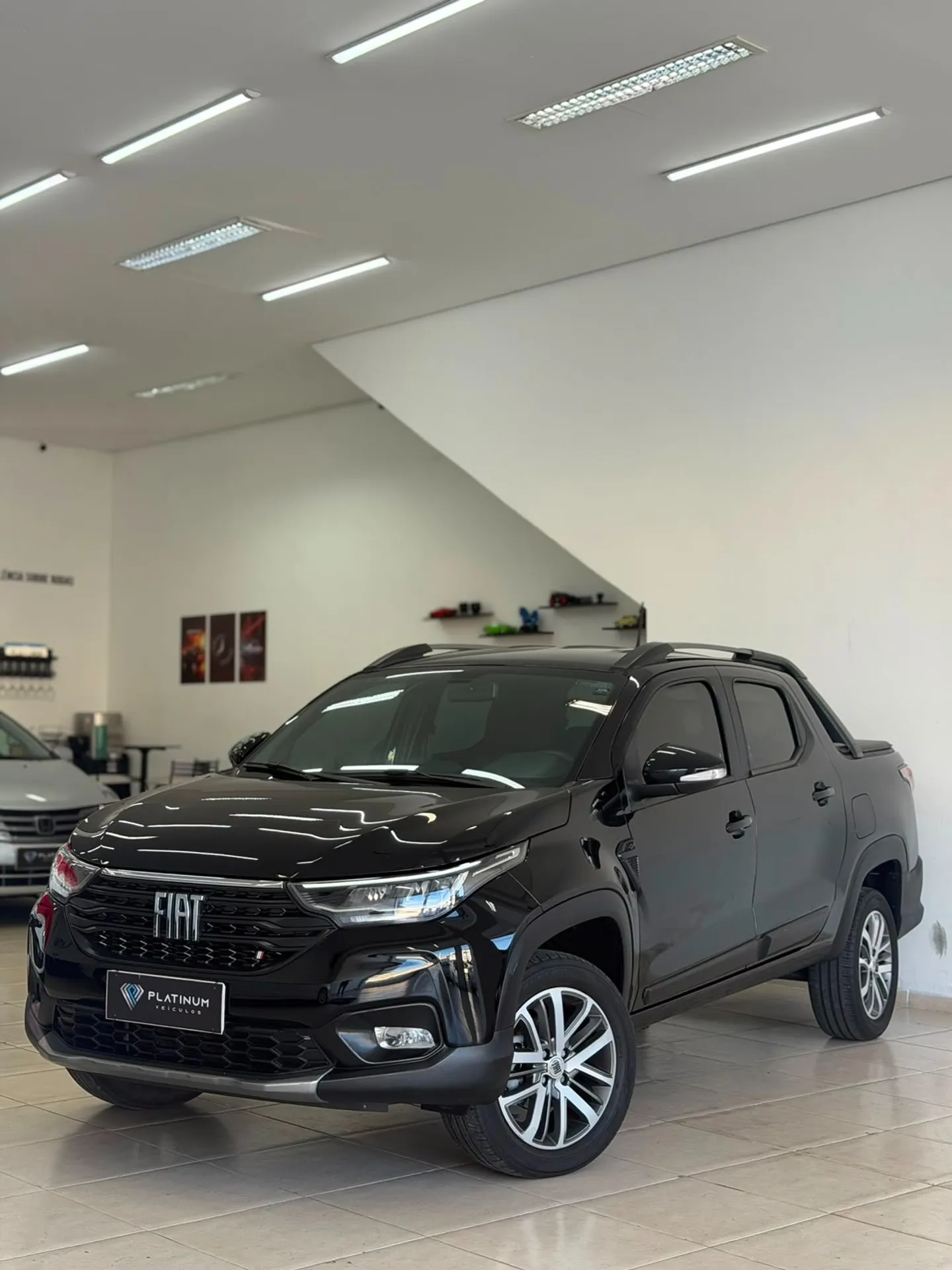 Fiat Strada Volcano 1.3 Flex 8V Cd - foto 2