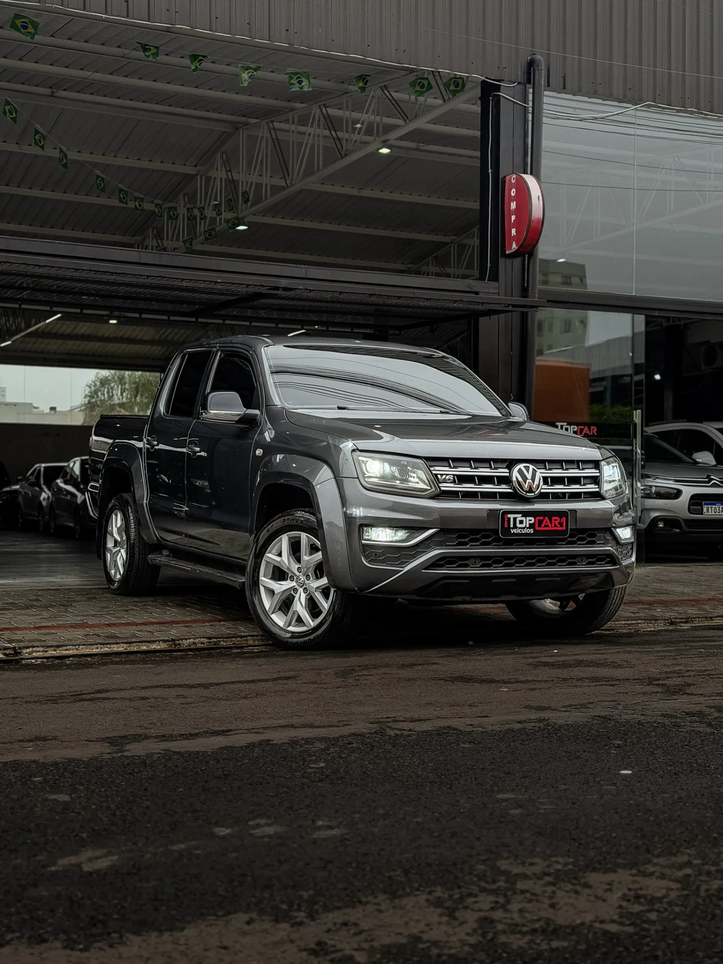 Volkswagen Amarok Highline Cd 3.0 4X4 Tb Dies Automático - foto 2