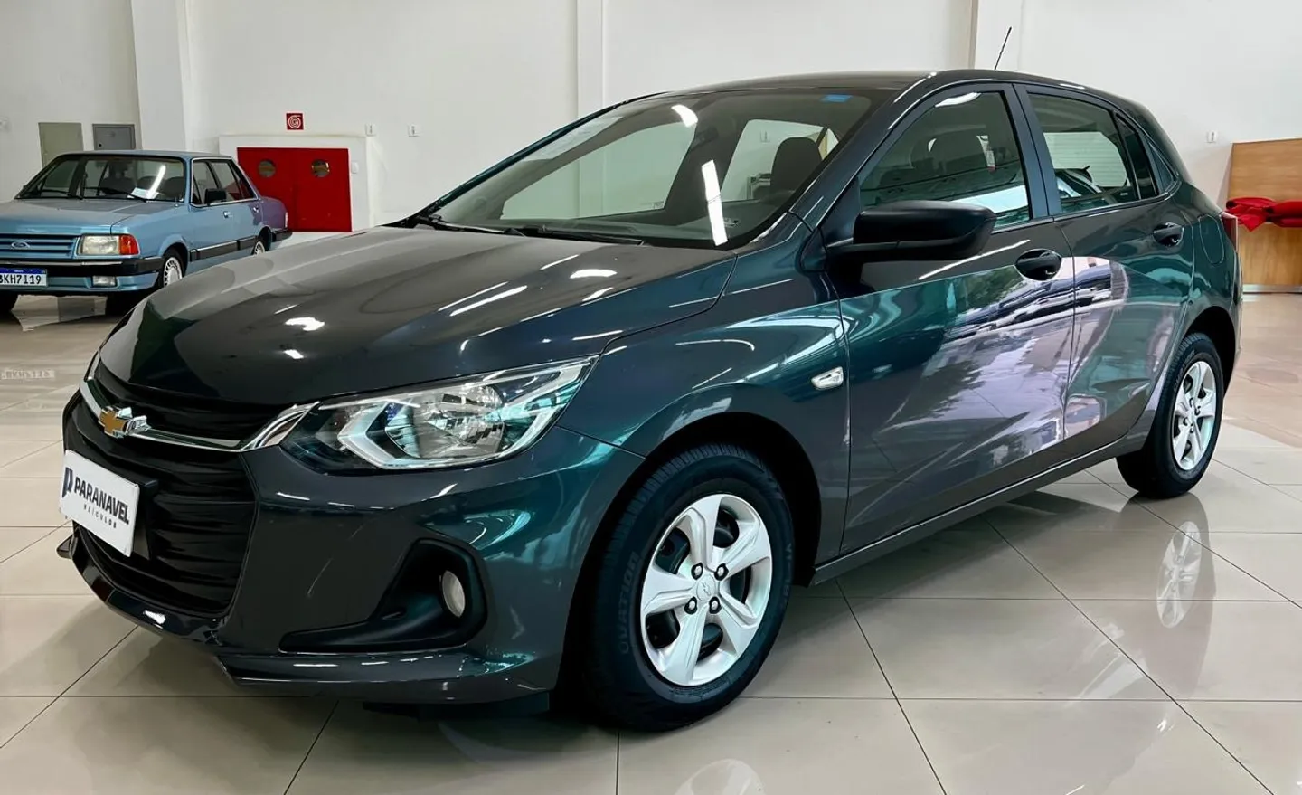 Chevrolet Onix Hatch LT 1.0 12V Flex 5P Mec - foto 2