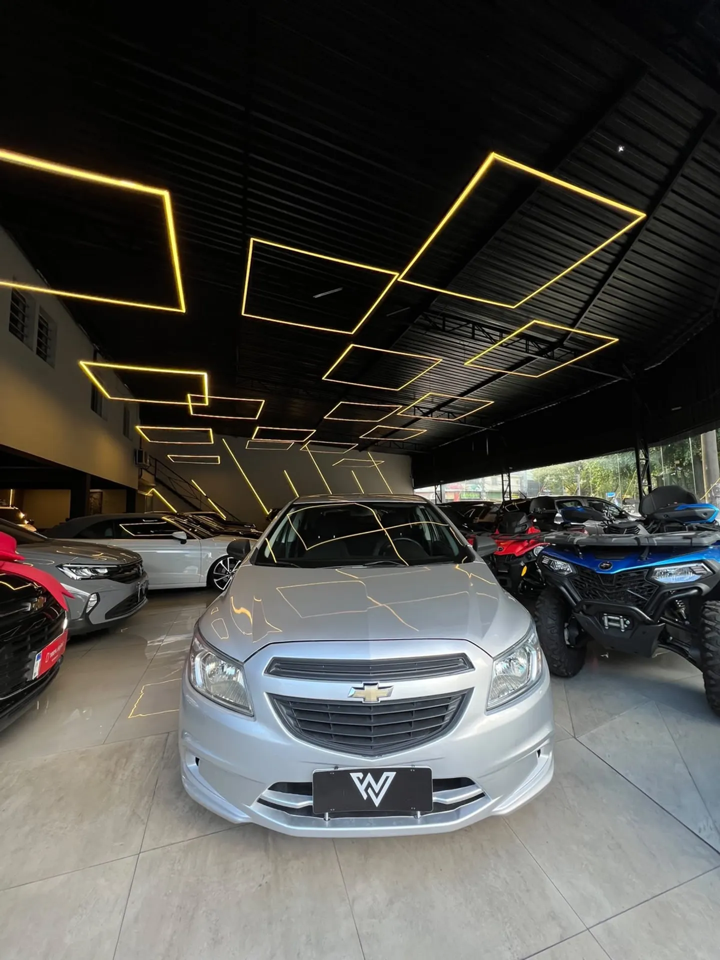 Chevrolet Onix Hatch Joy 1.0 8V Flex 5P Mec - foto 2